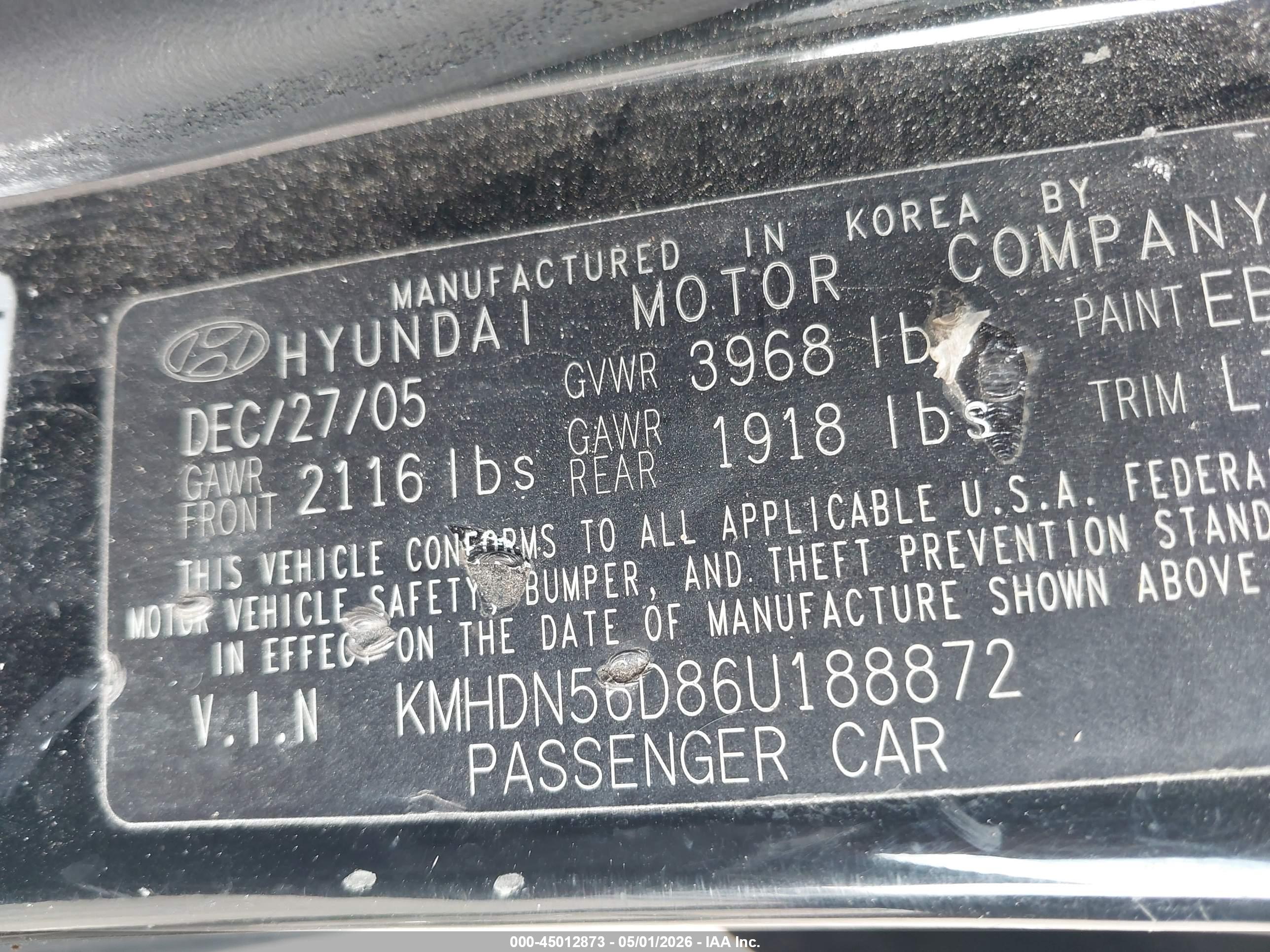 HYUNDAI ELANTRA image 9