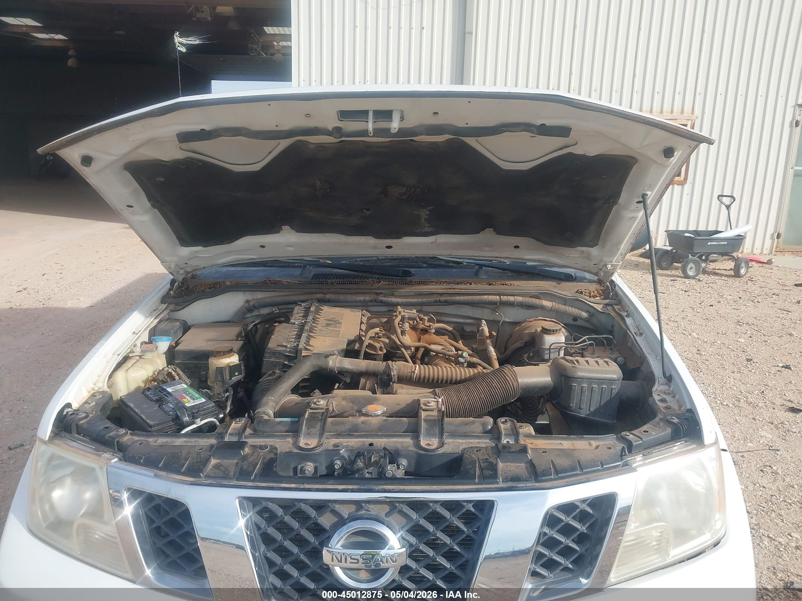 NISSAN FRONTIER image 10