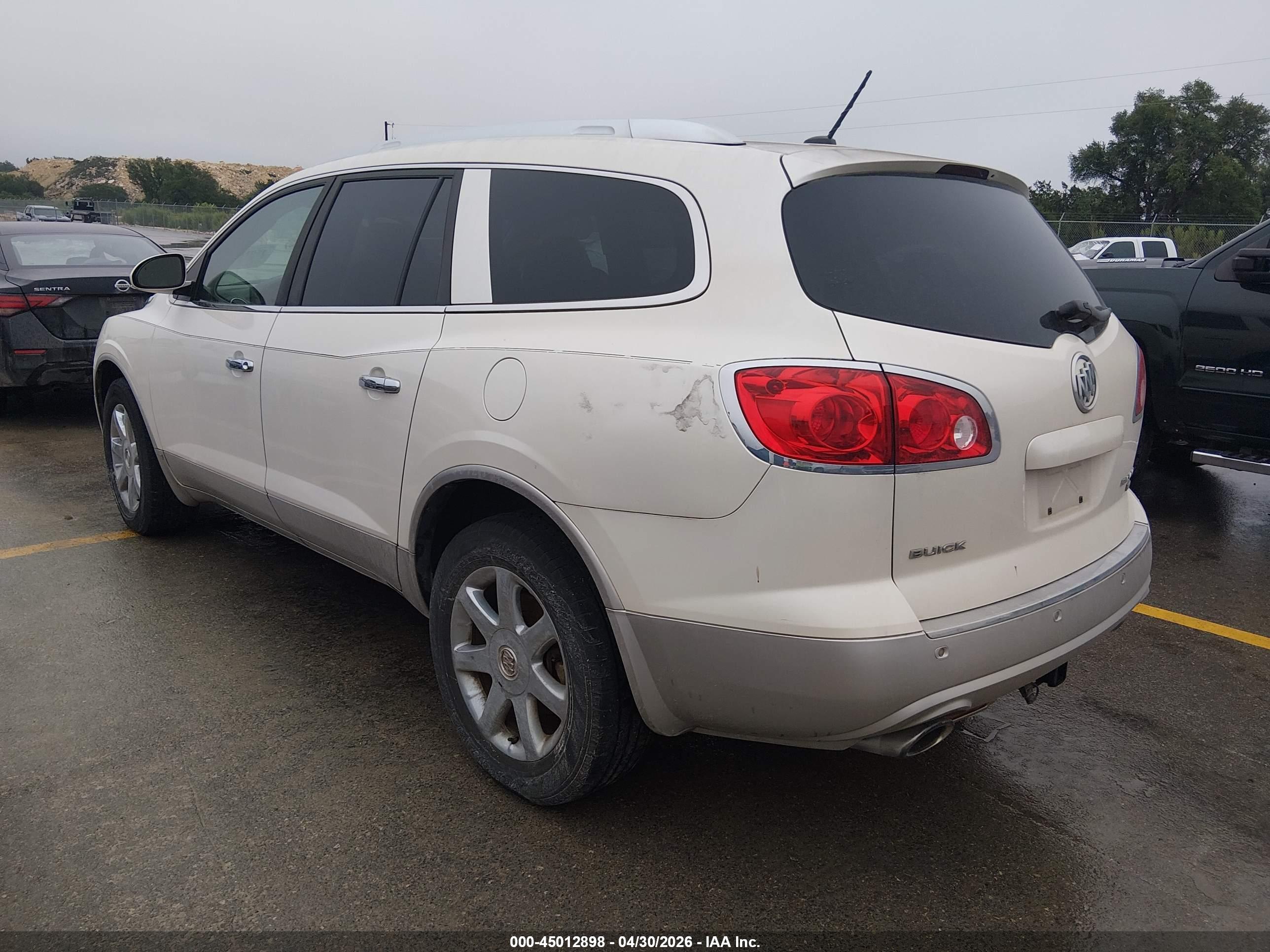 BUICK ENCLAVE image 3