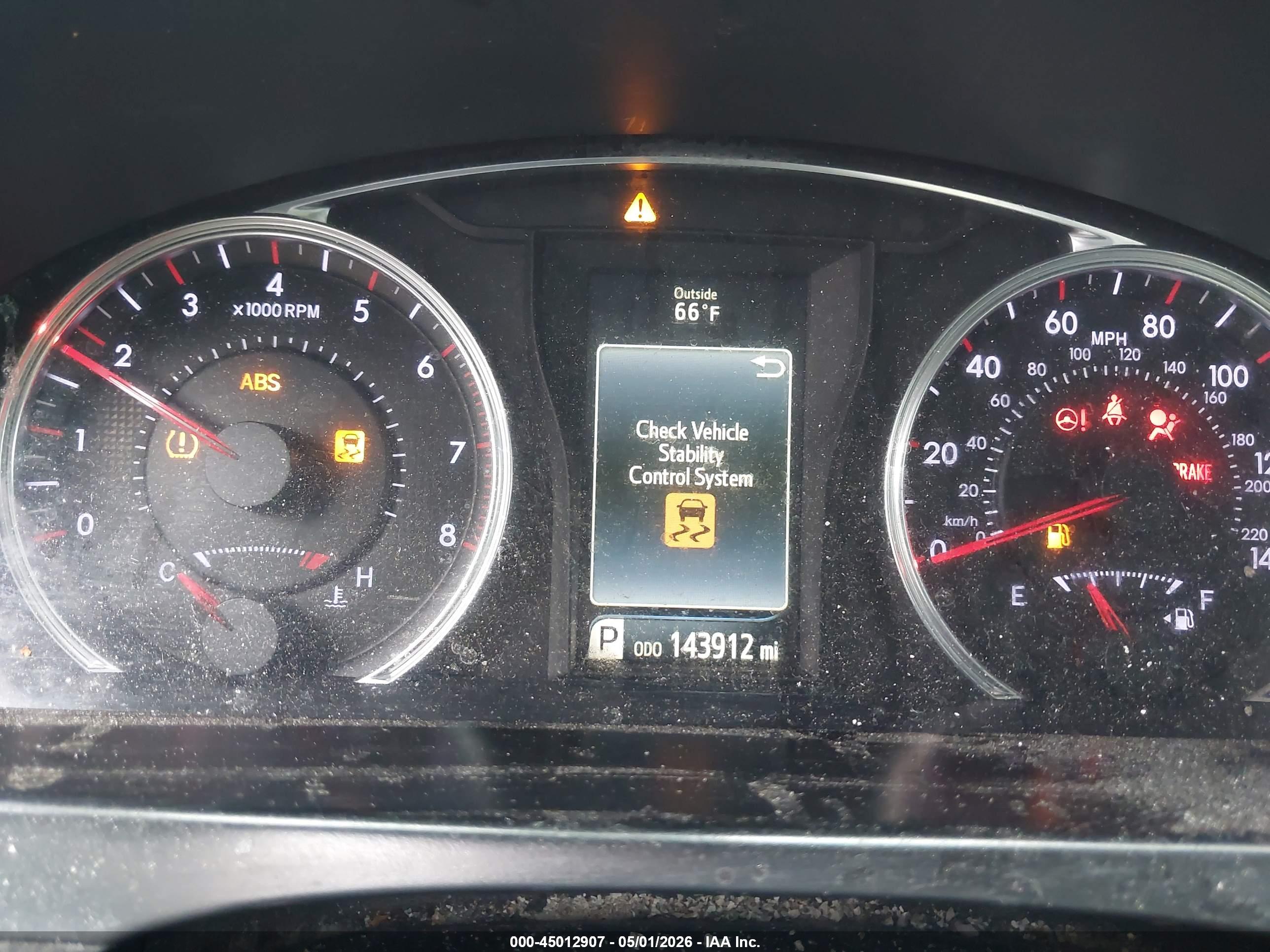TOYOTA CAMRY image 7