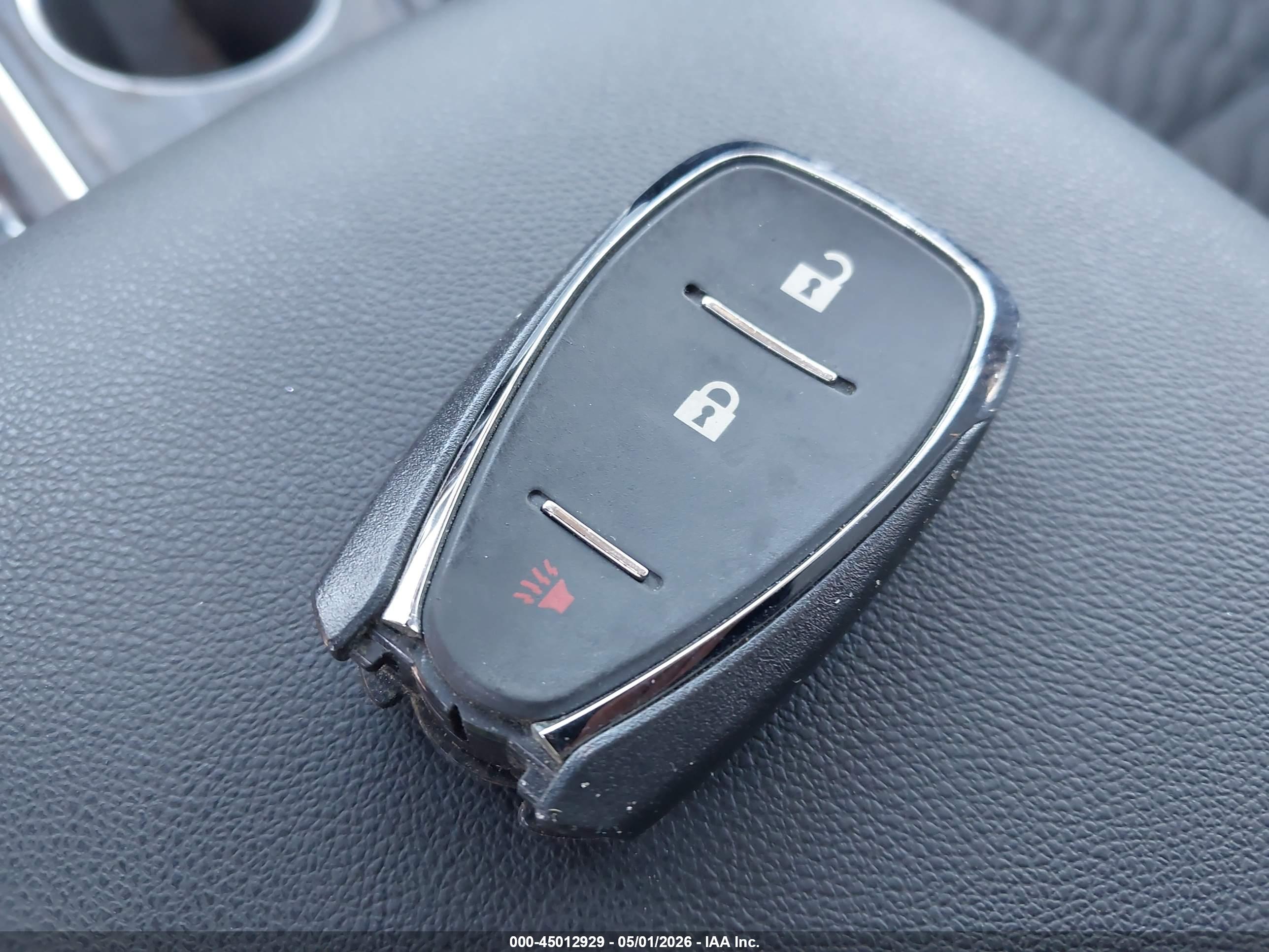 CHEVROLET EQUINOX image 11