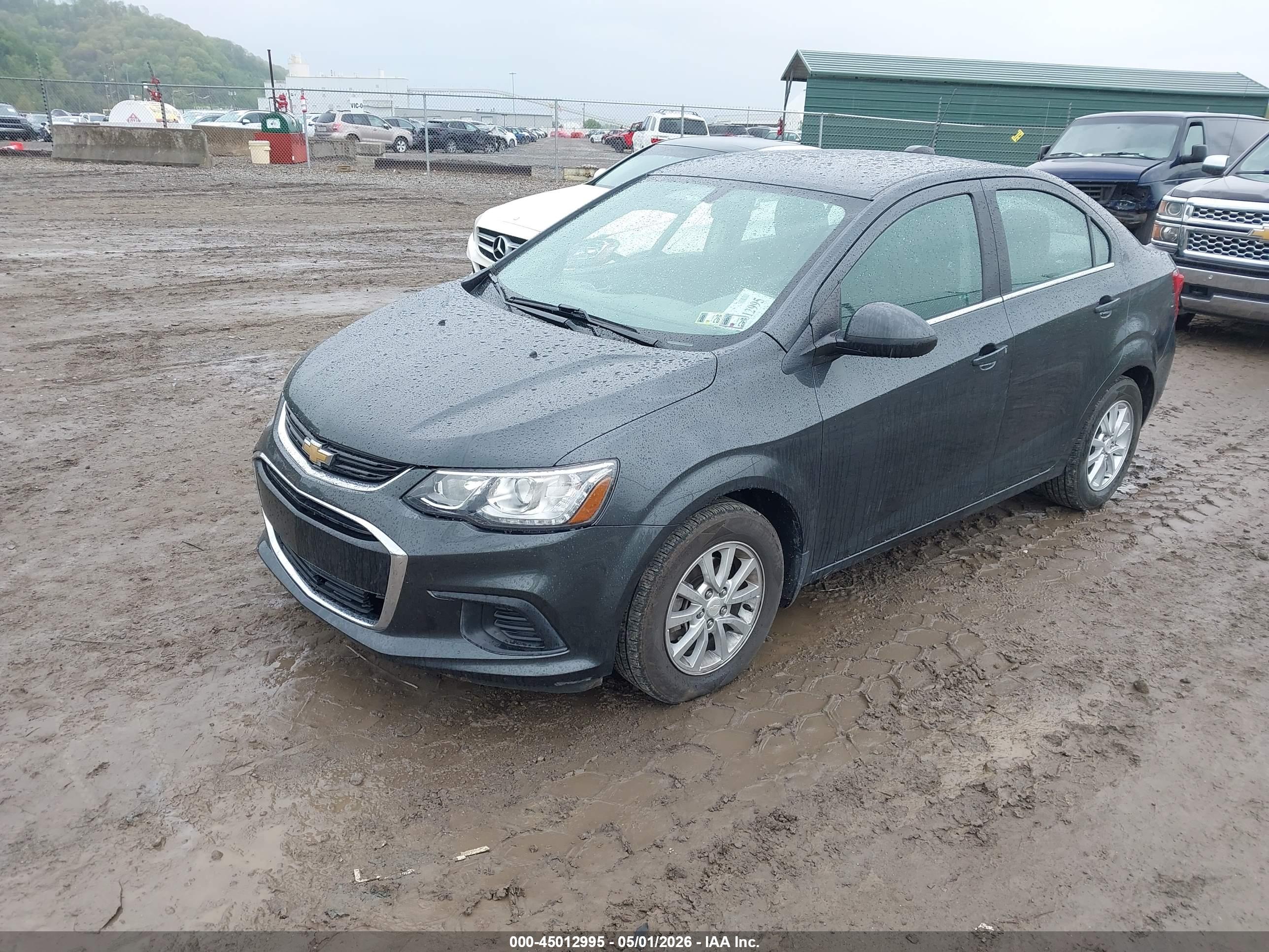 CHEVROLET SONIC image 2