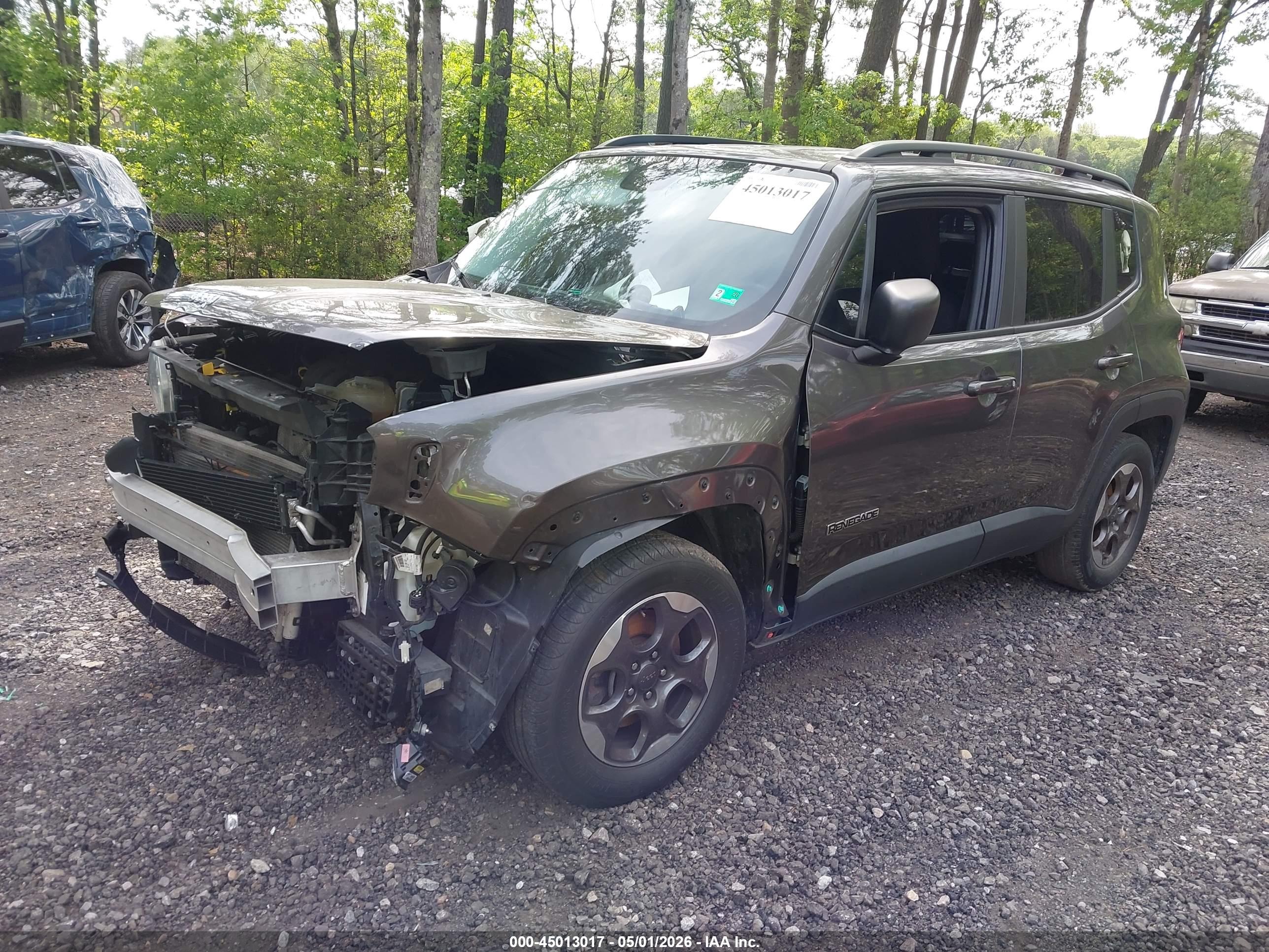 JEEP RENEGADE image 2