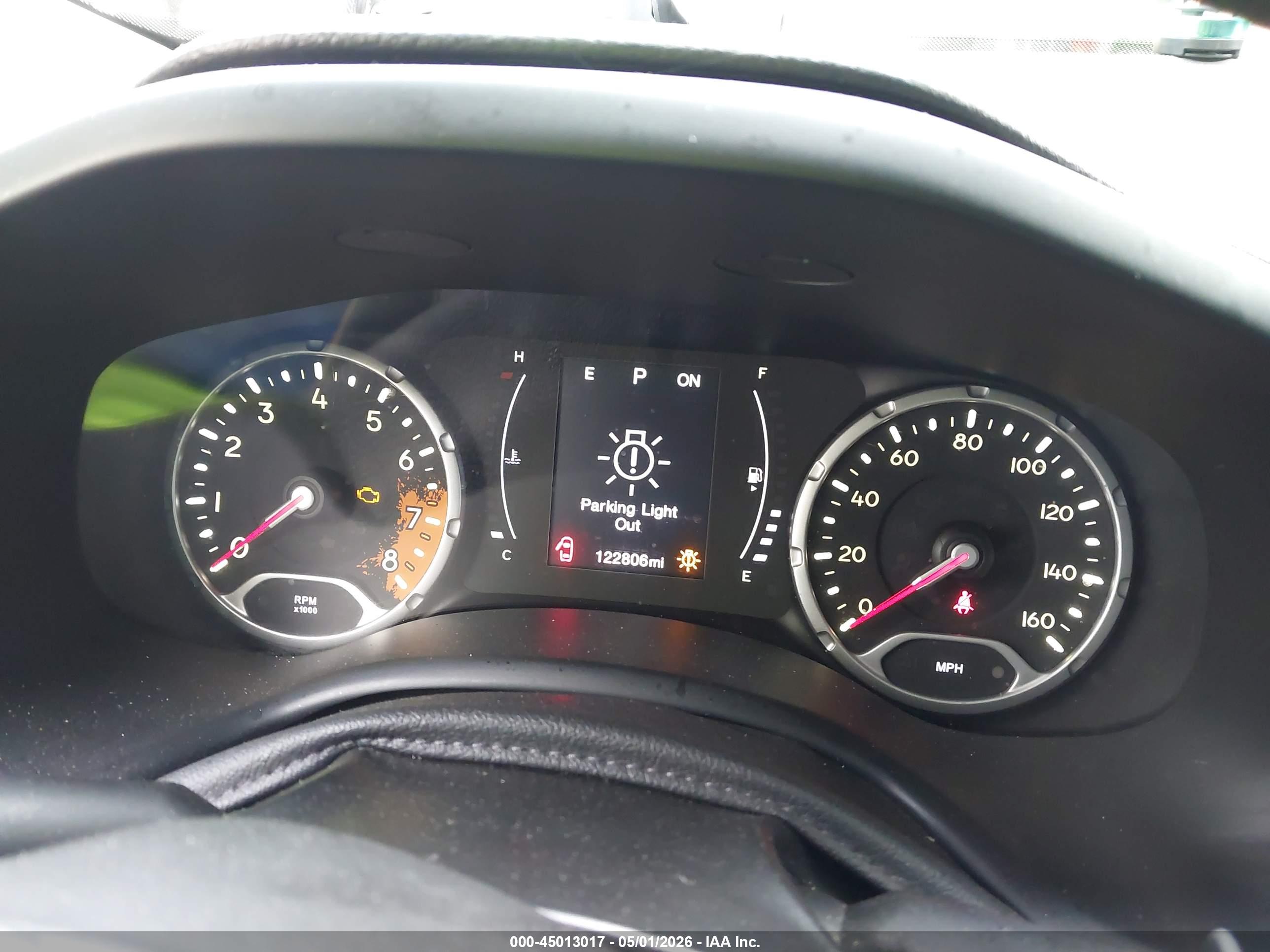 JEEP RENEGADE image 7