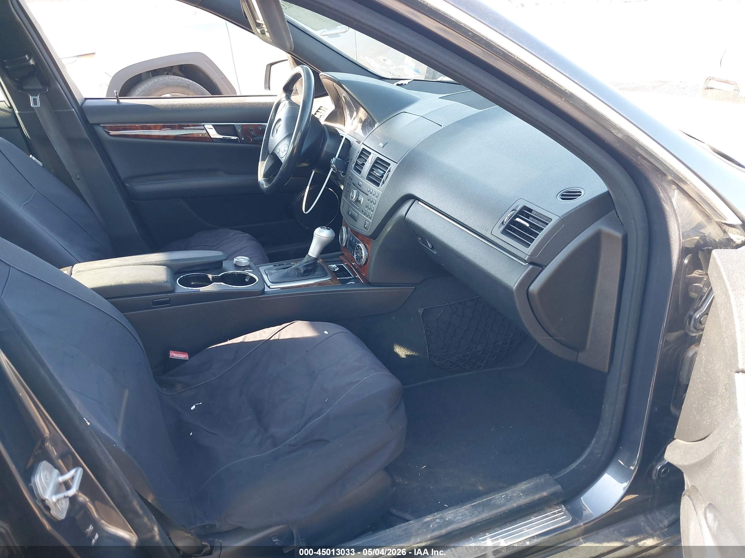 MERCEDES-BENZ C image 5
