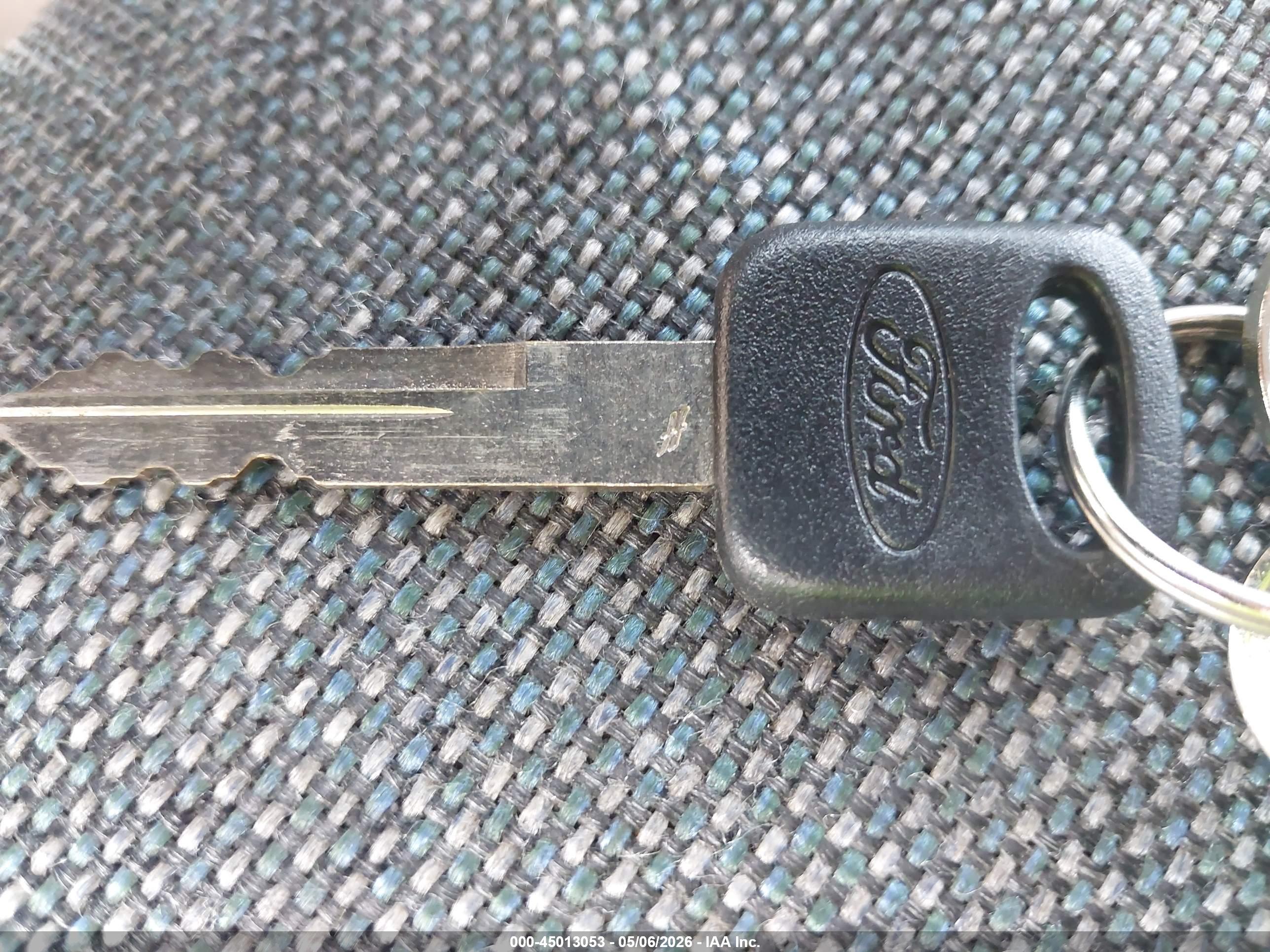 FORD E-350 image 11