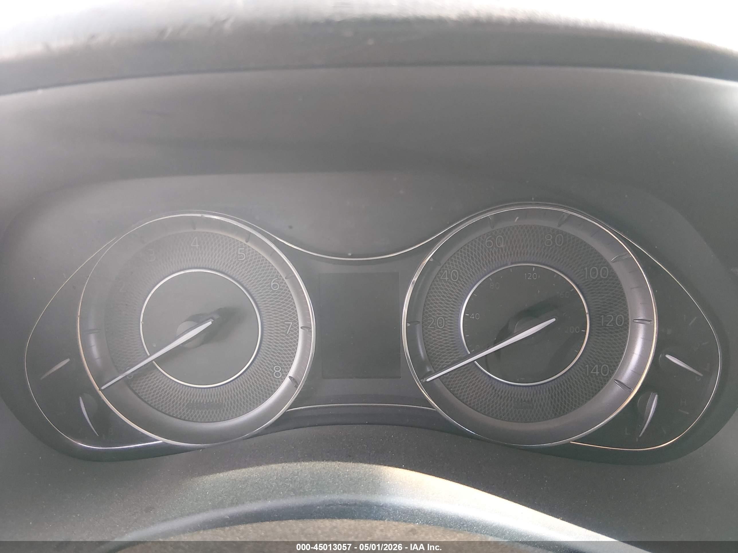 INFINITI QX56 image 7