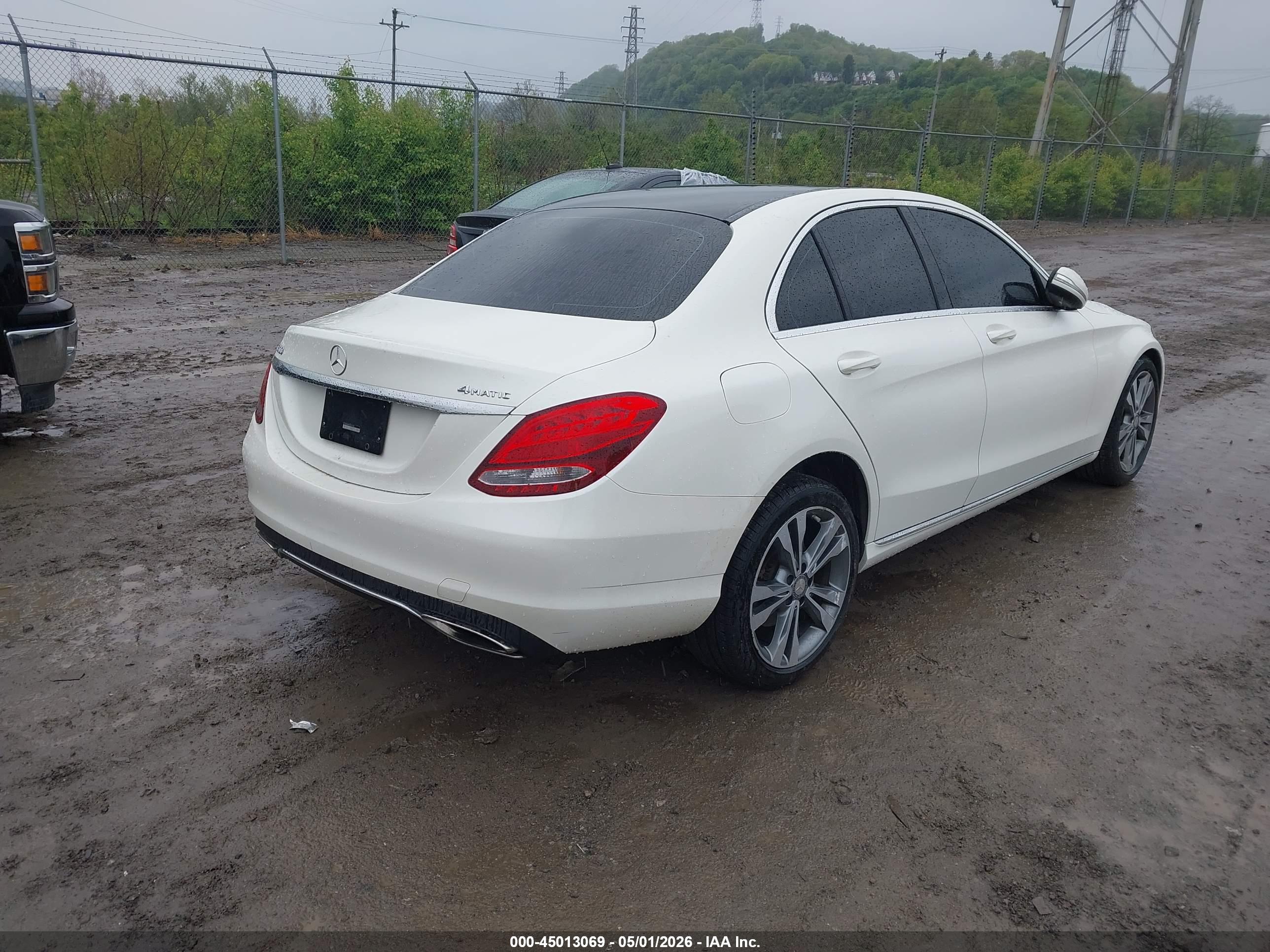 MERCEDES-BENZ C image 4