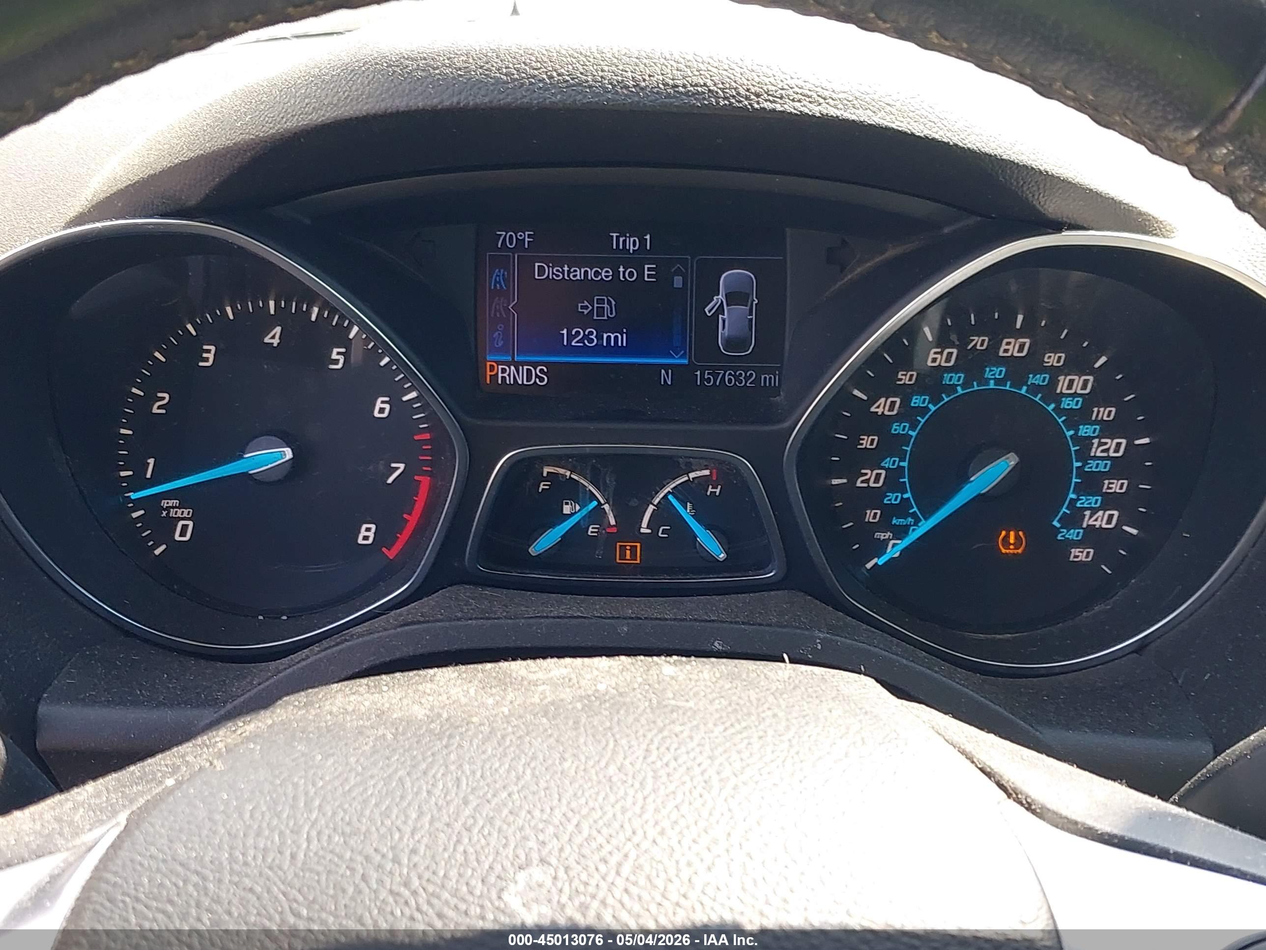 FORD ESCAPE image 7