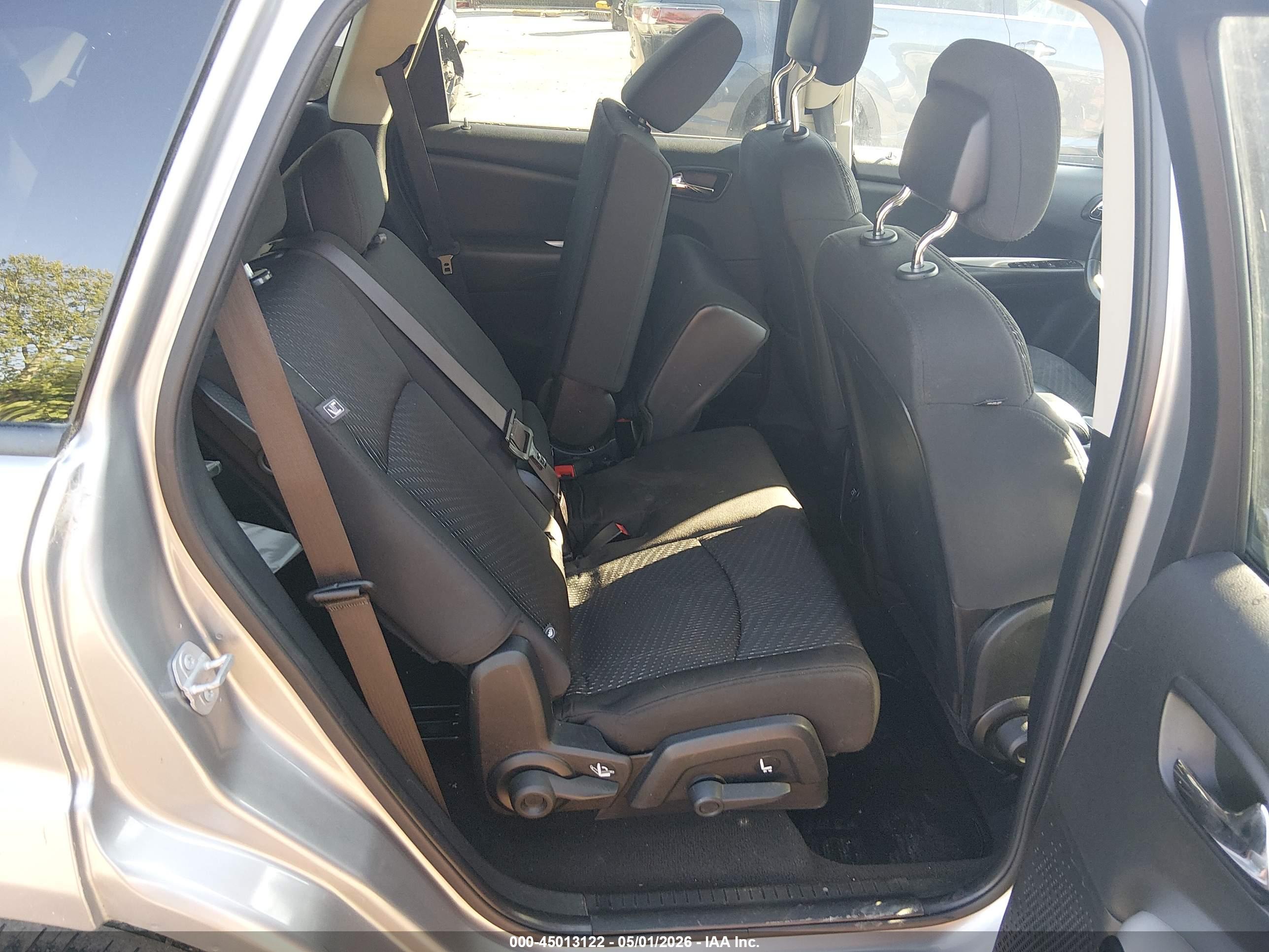 DODGE JOURNEY image 8