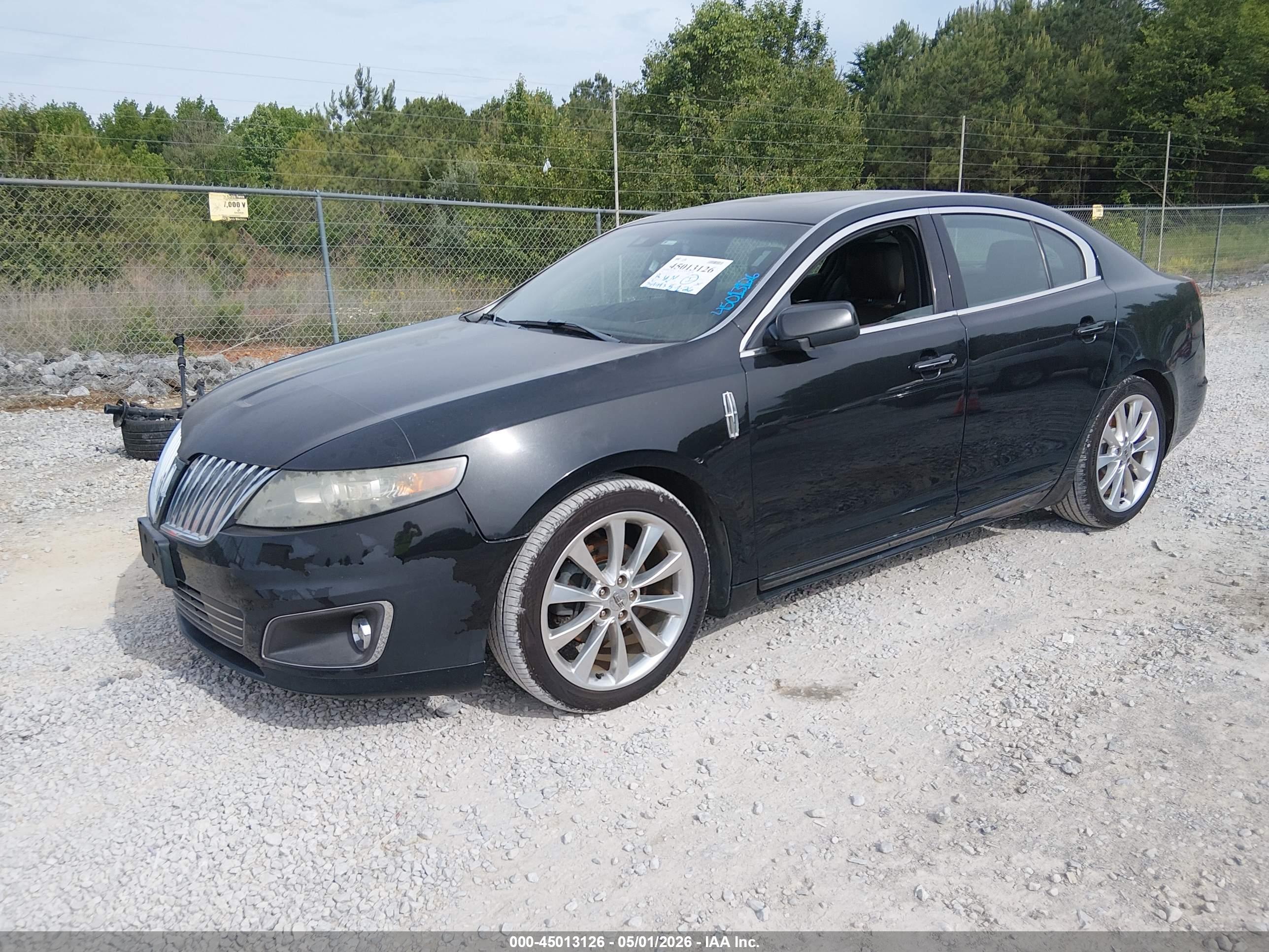 LINCOLN MKS image 2