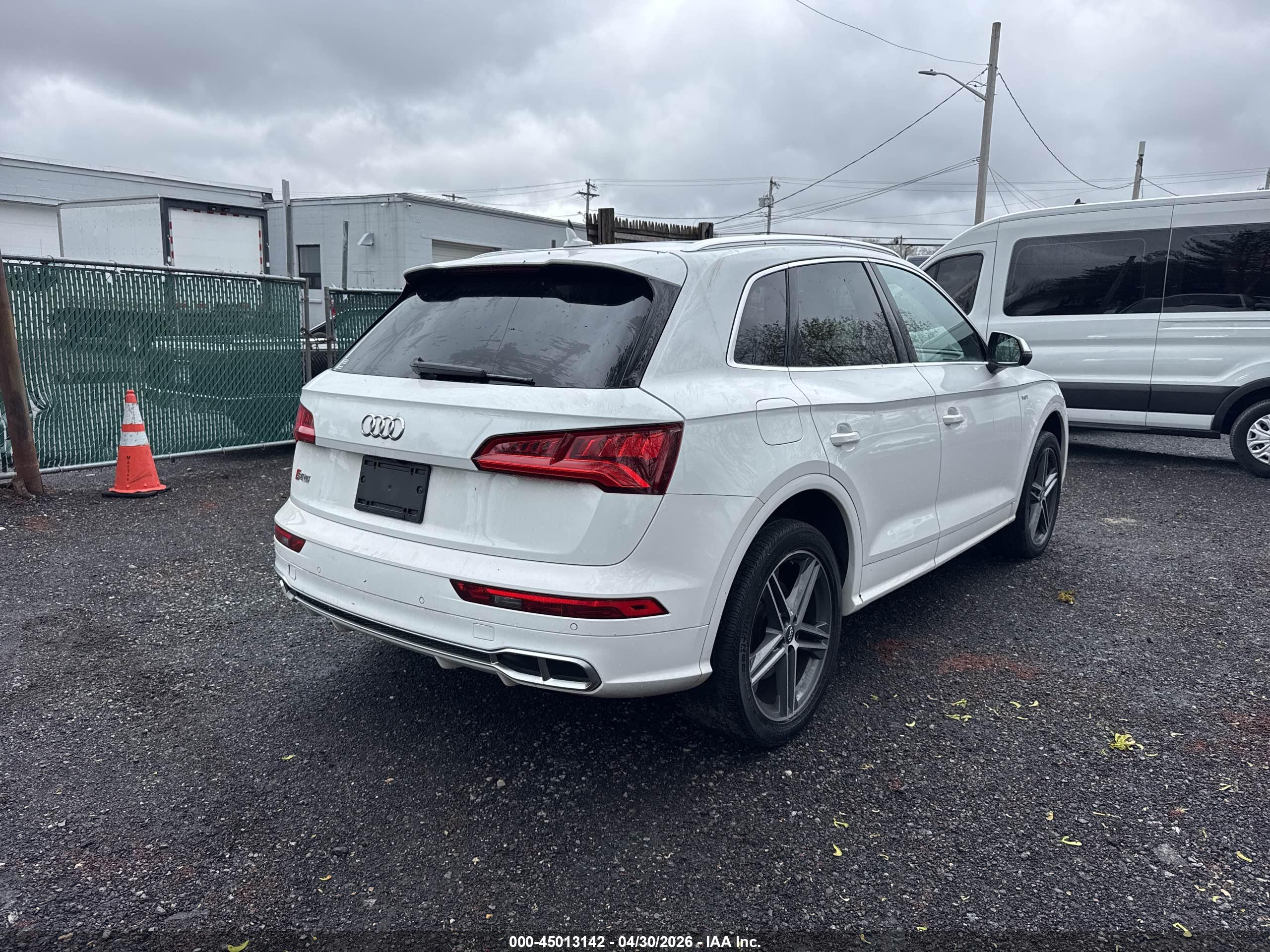AUDI SQ5 image 4