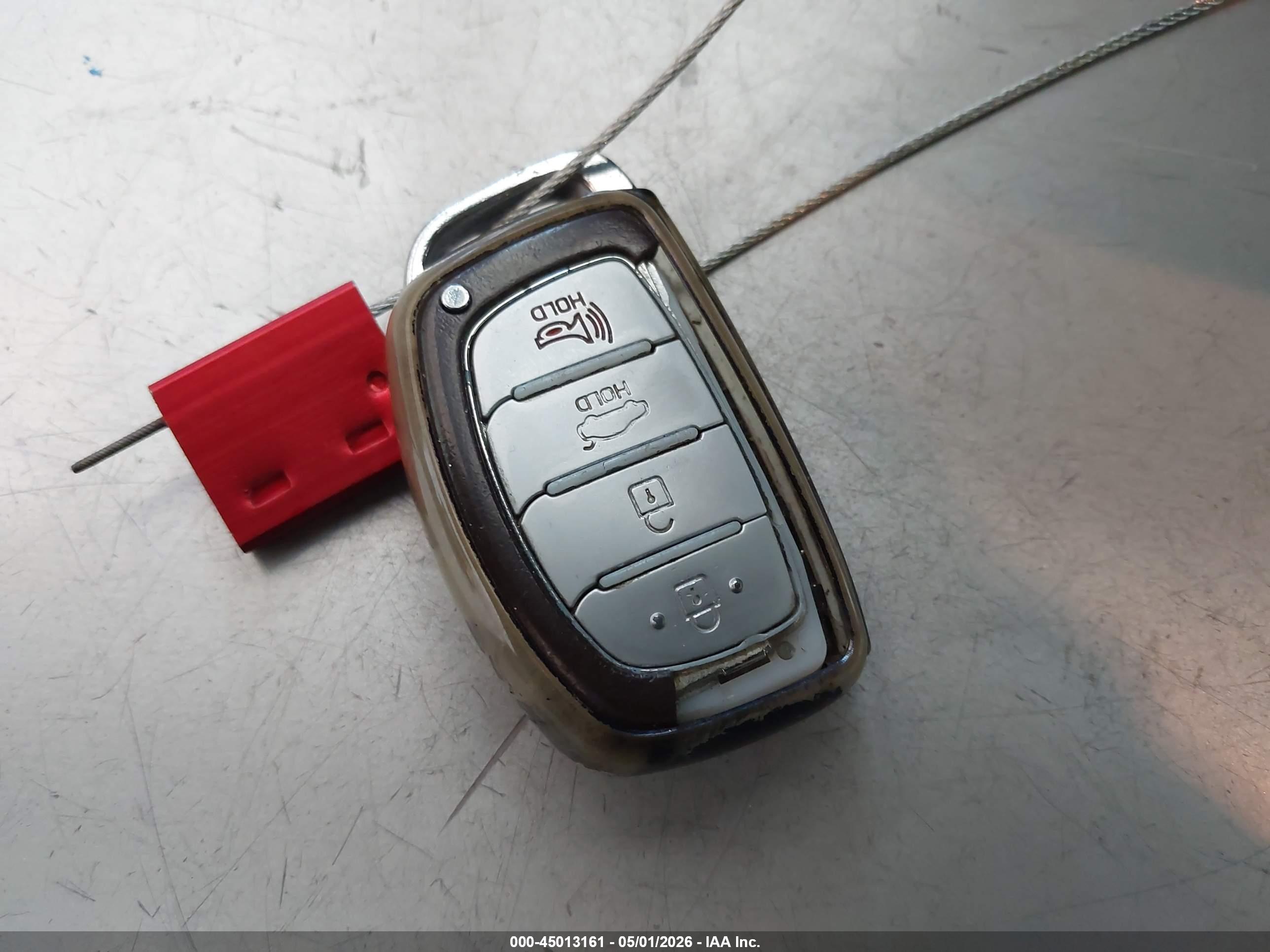 HYUNDAI SONATA image 11