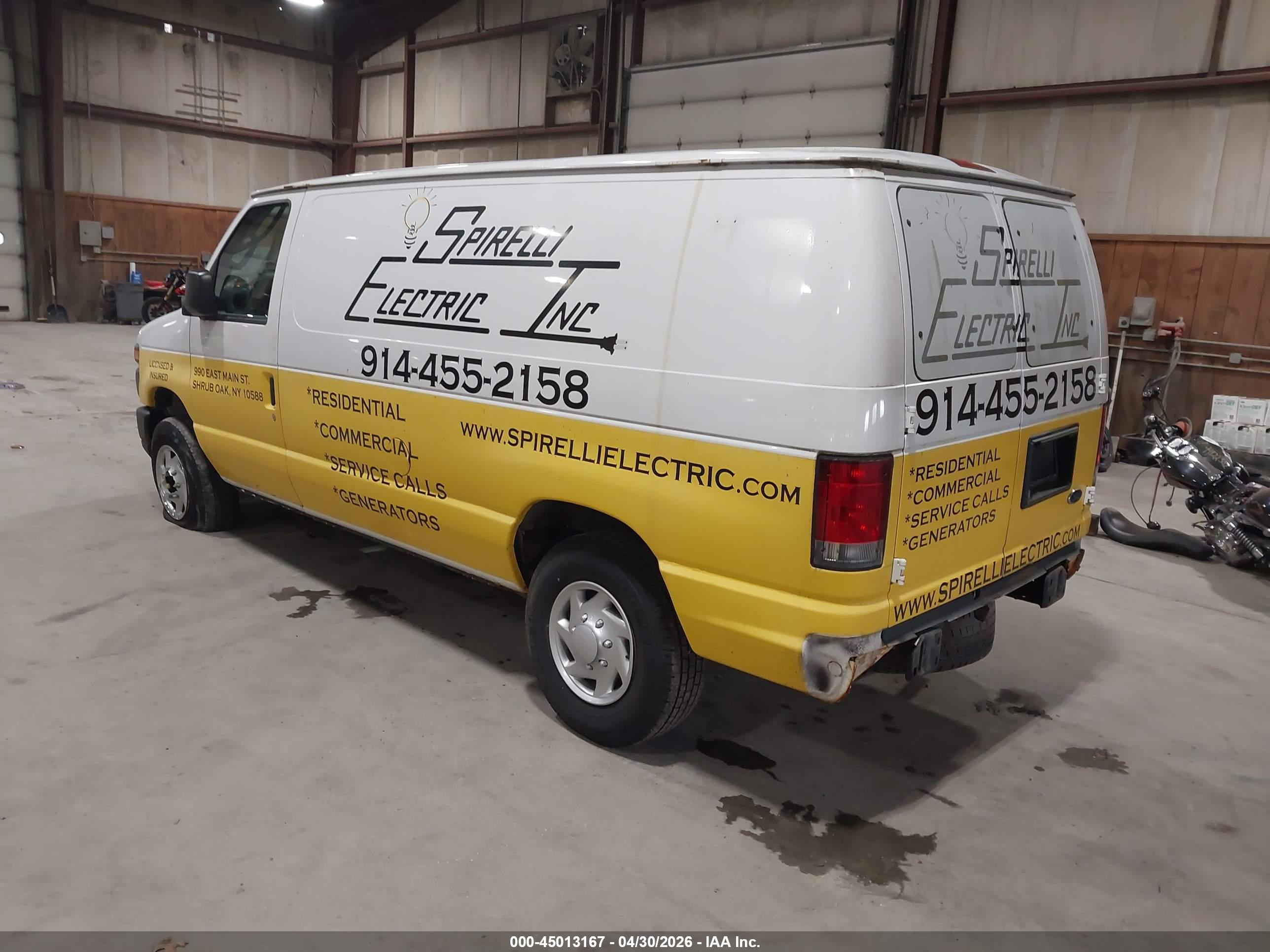 FORD E-250 image 3