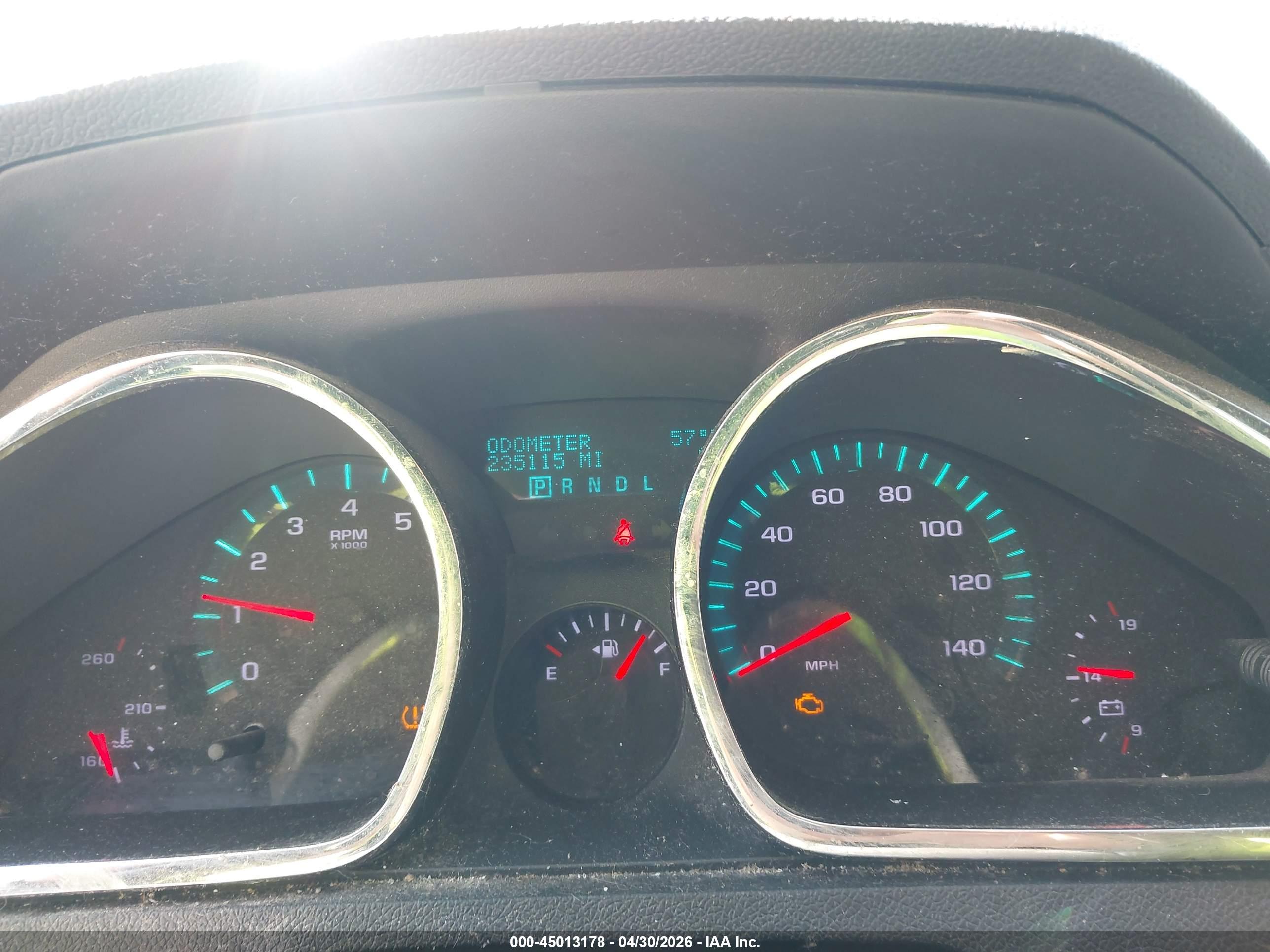 CHEVROLET TRAVERSE image 7
