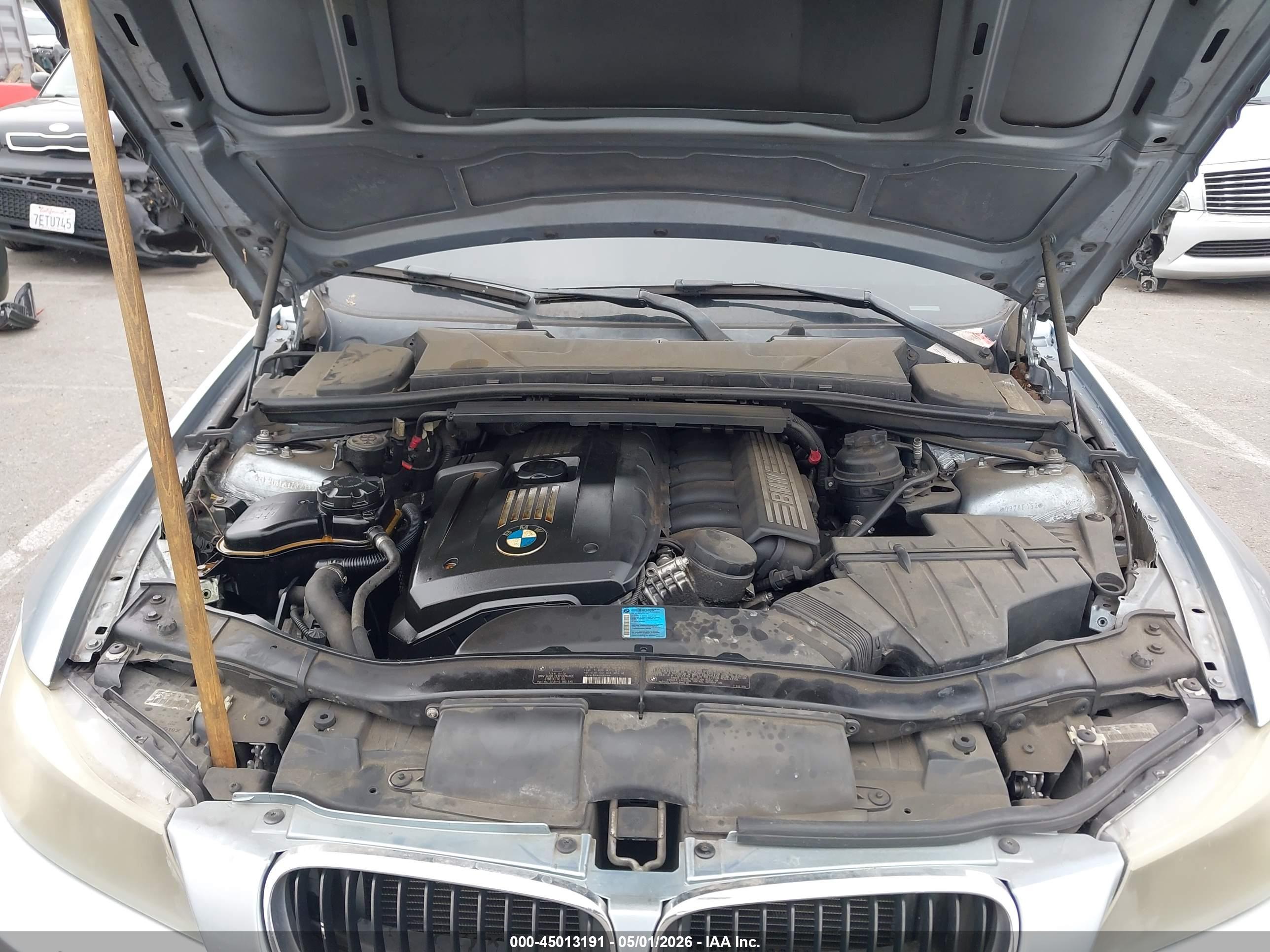 BMW 328I image 10