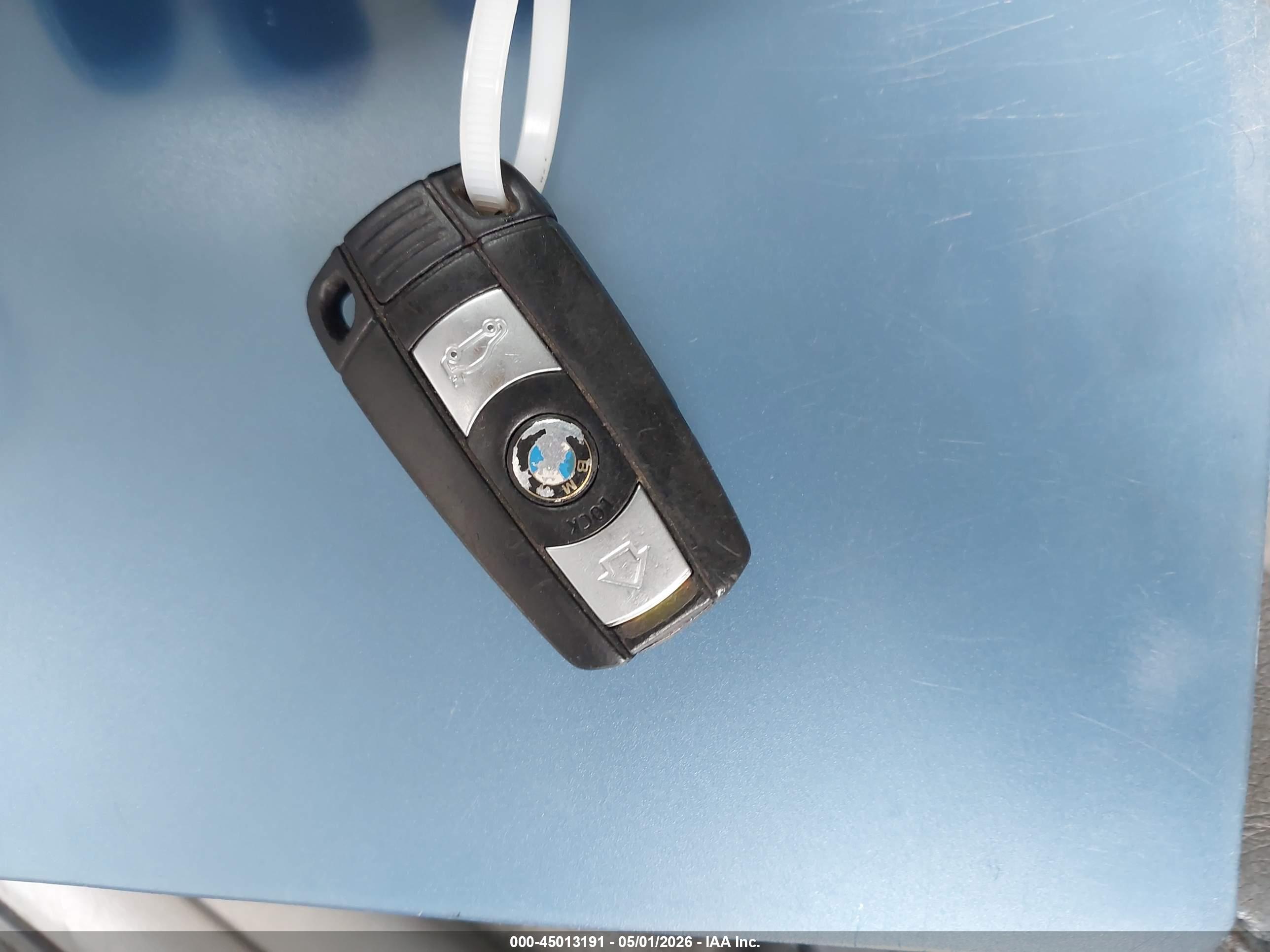 BMW 328I image 11