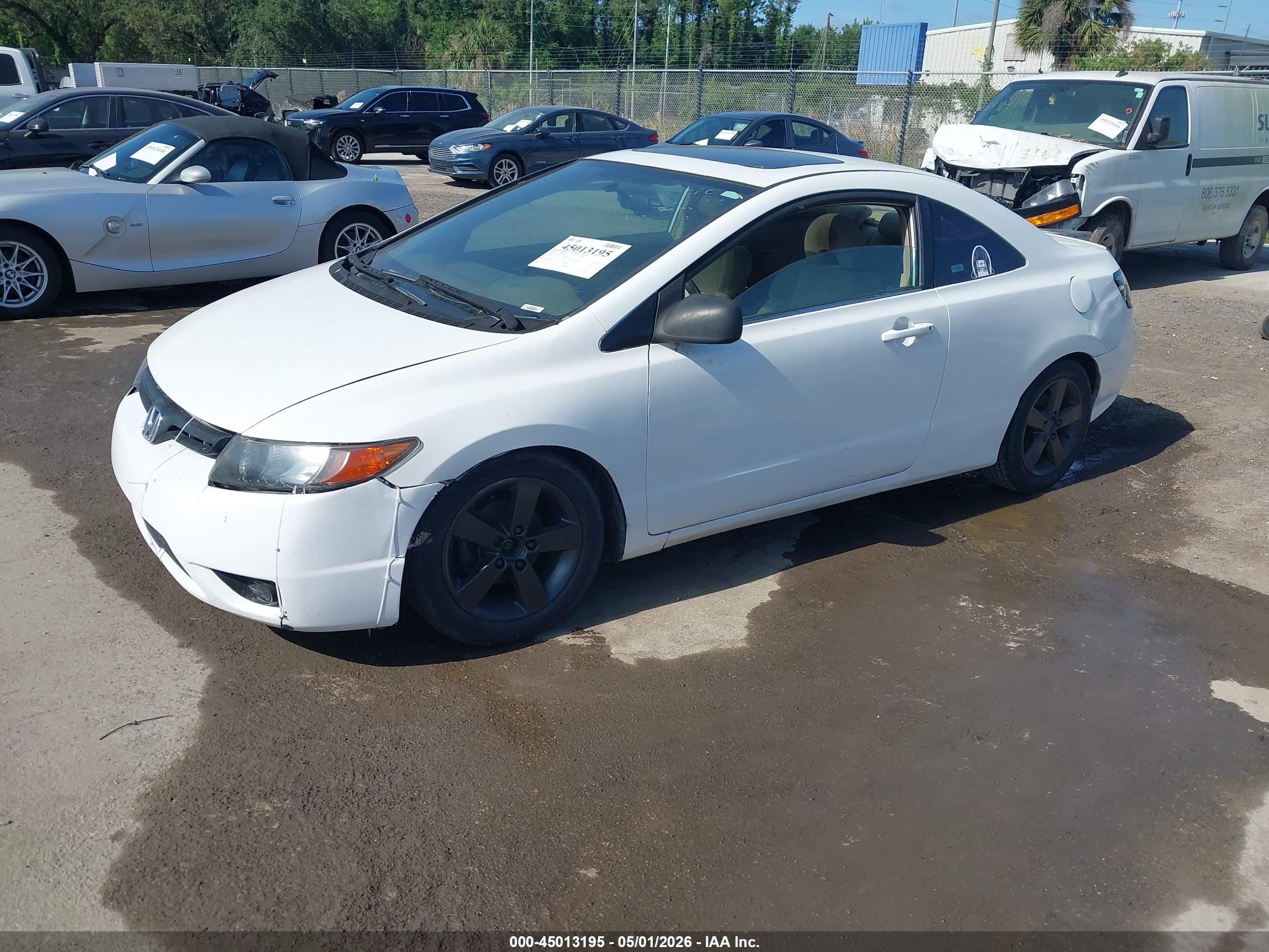 HONDA CIVIC image 2
