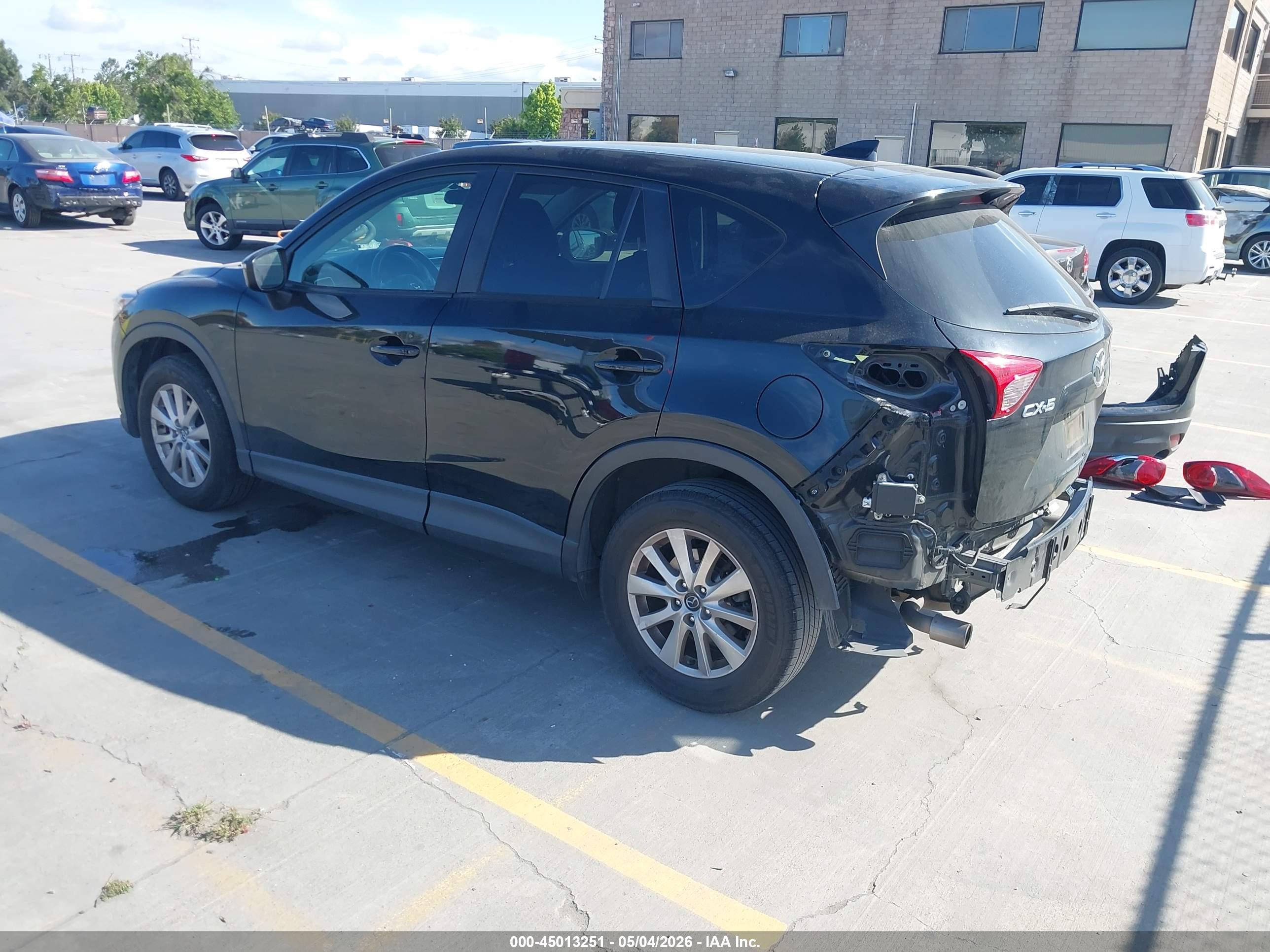 MAZDA CX-5 image 3