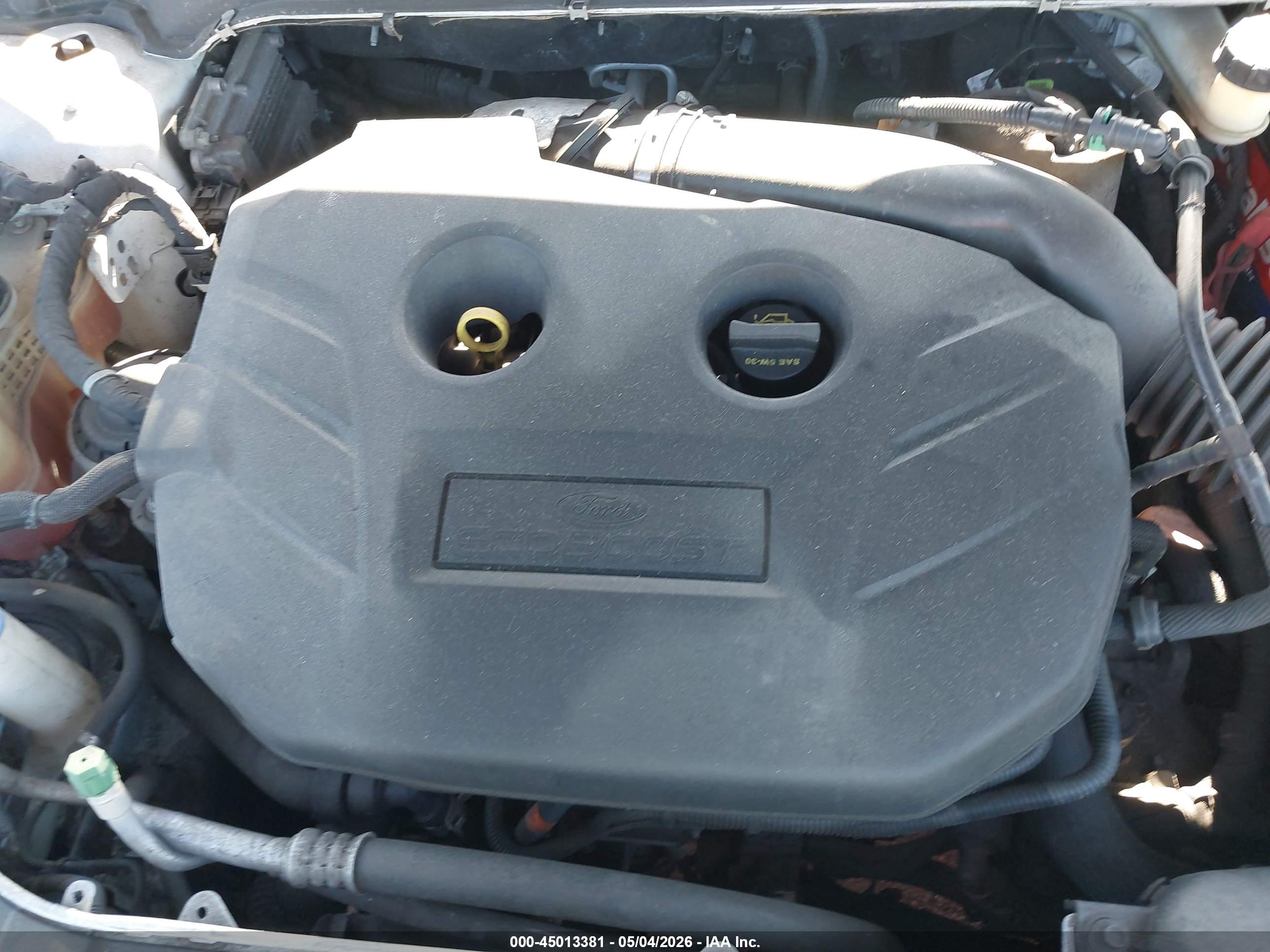 FORD FUSION image 10