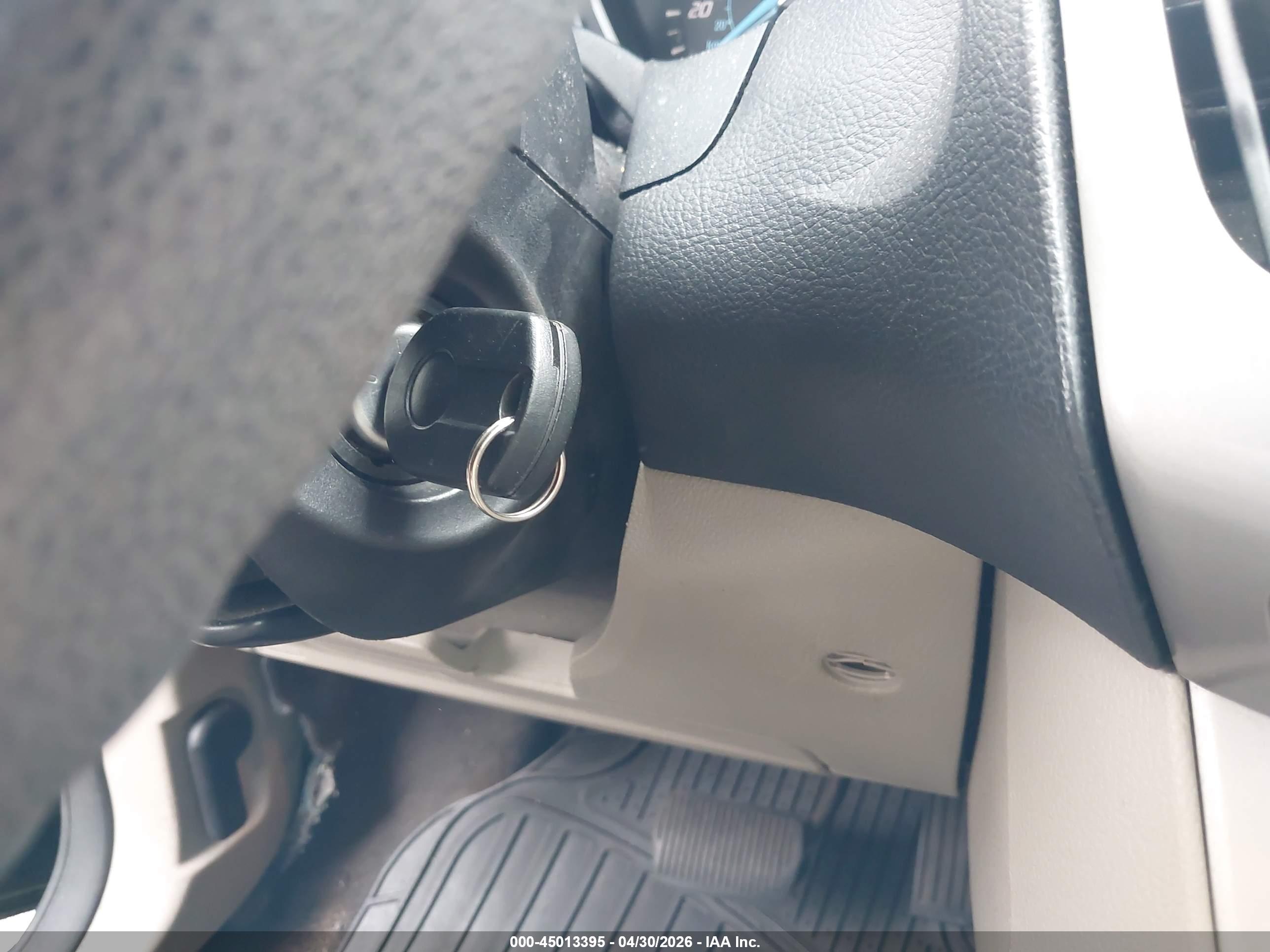 FORD FOCUS image 11
