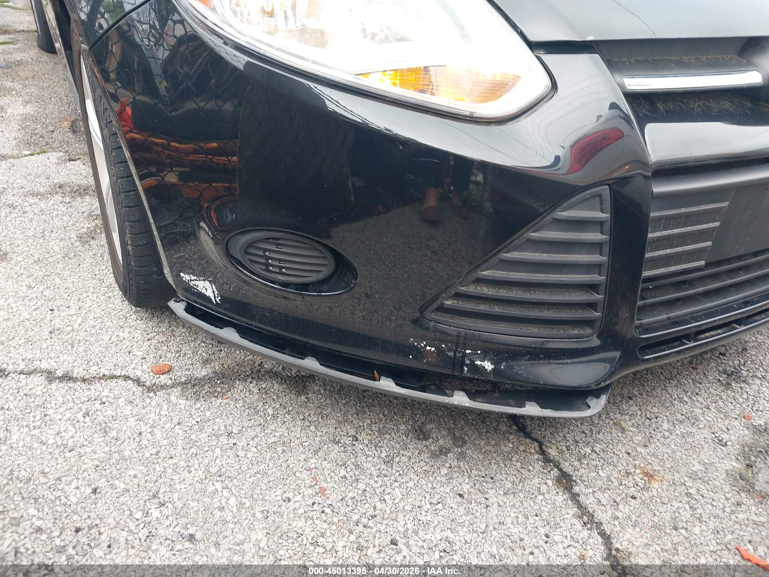 FORD FOCUS image 6