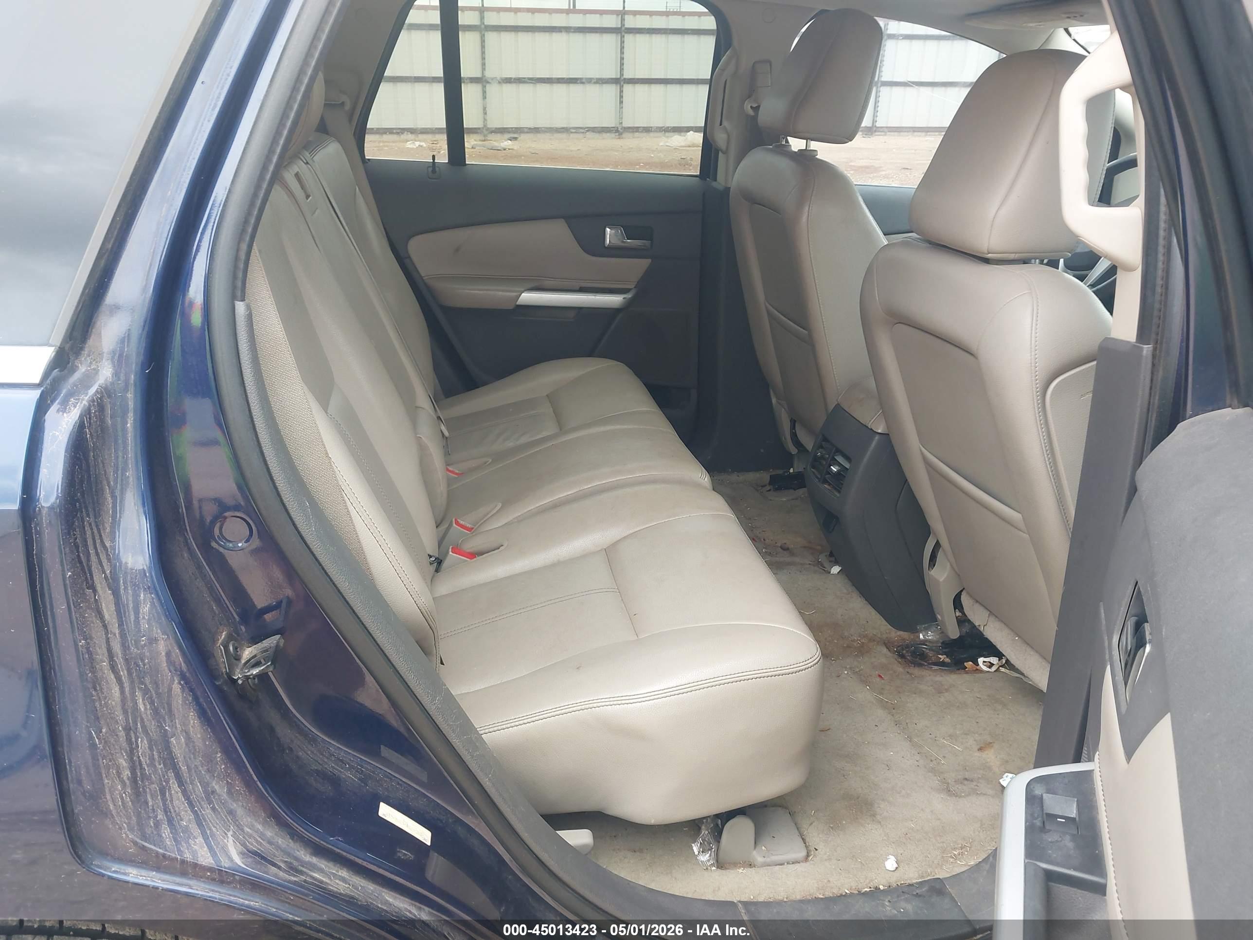 FORD EDGE image 8