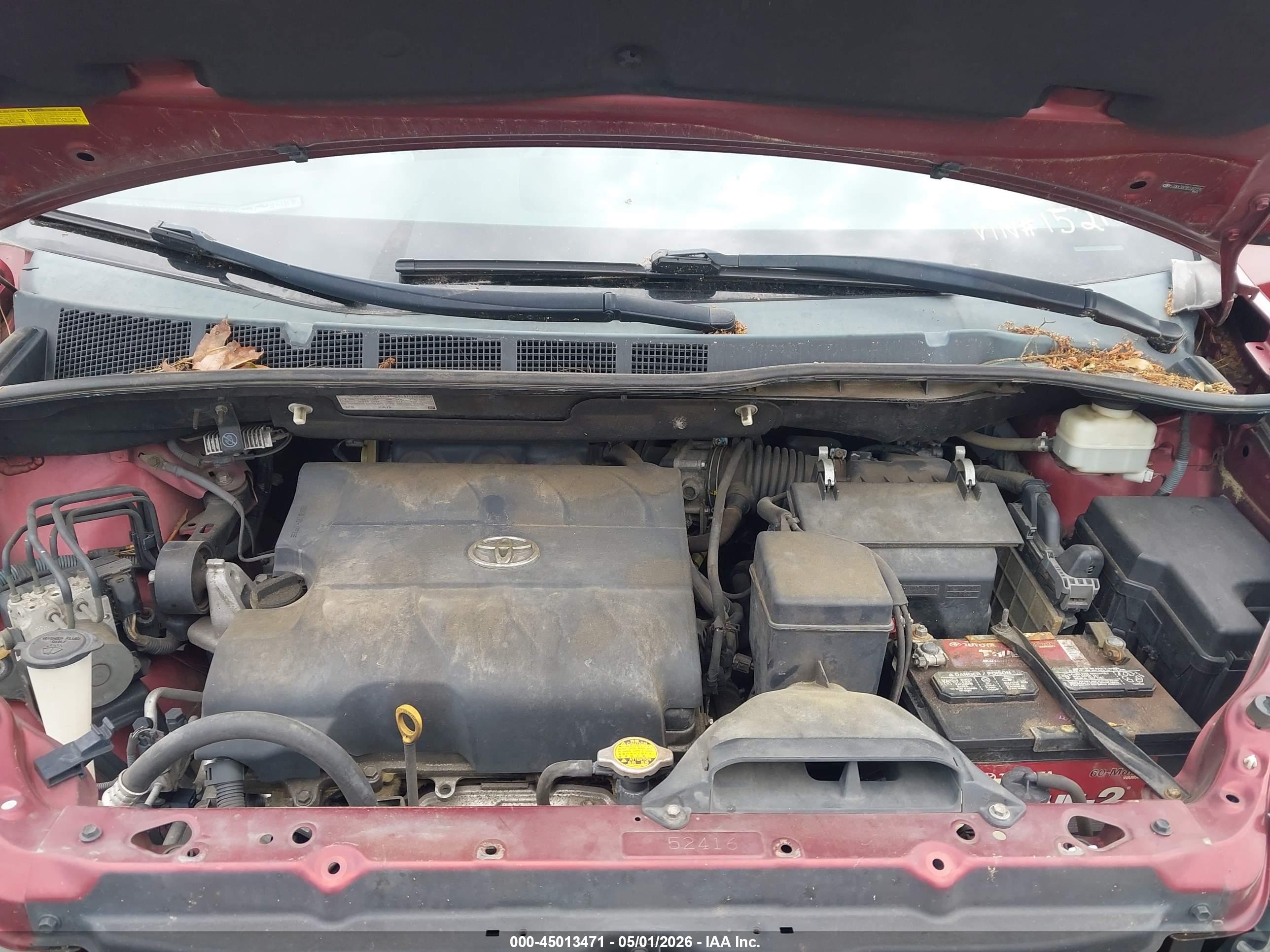 TOYOTA SIENNA image 10