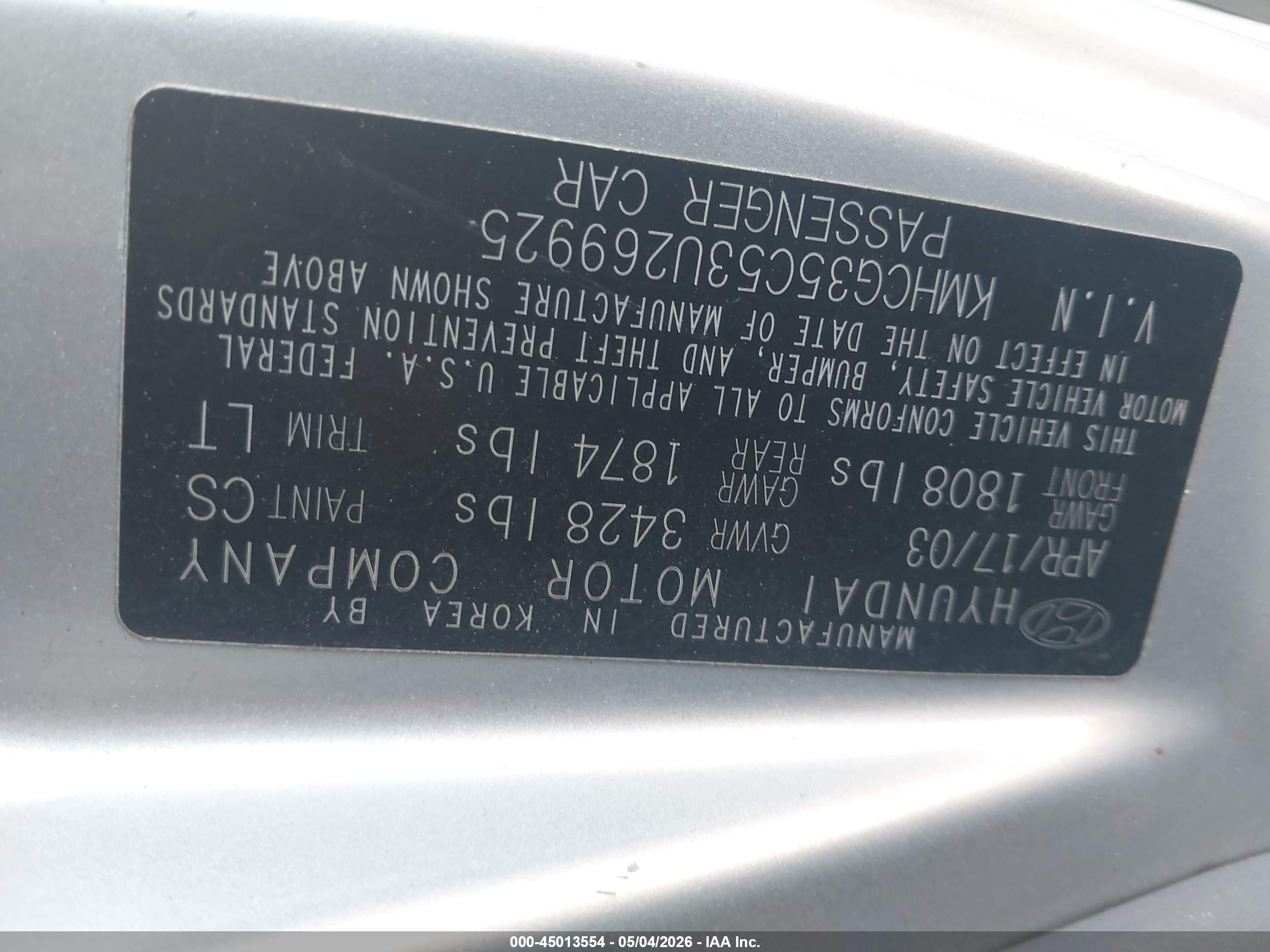 HYUNDAI ACCENT image 9