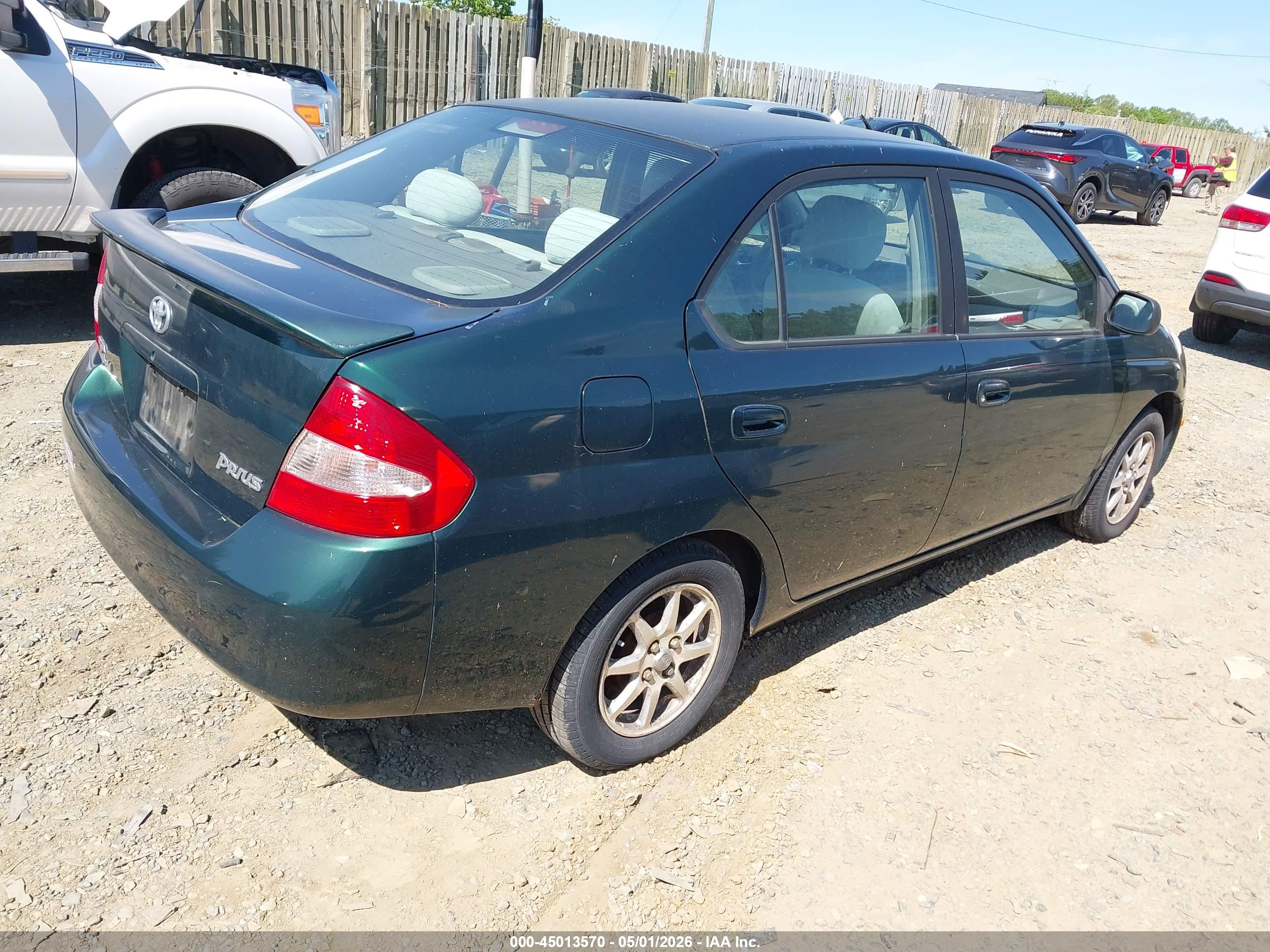 TOYOTA PRIUS image 4