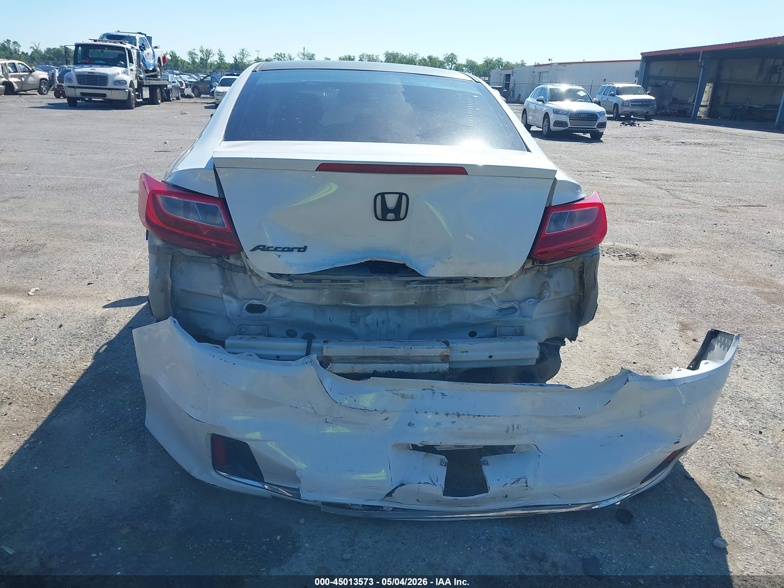 HONDA ACCORD image 6
