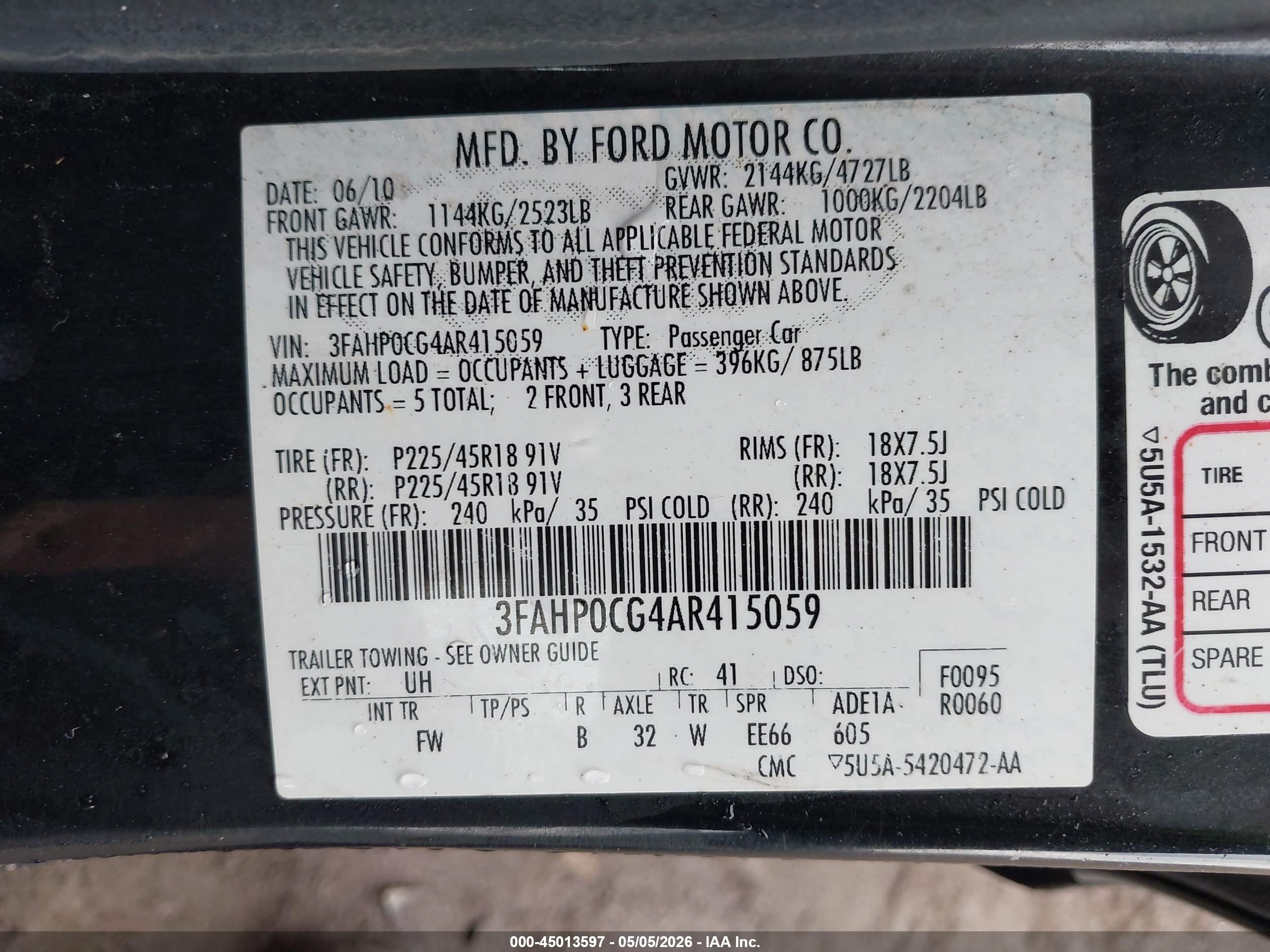 FORD FUSION image 9