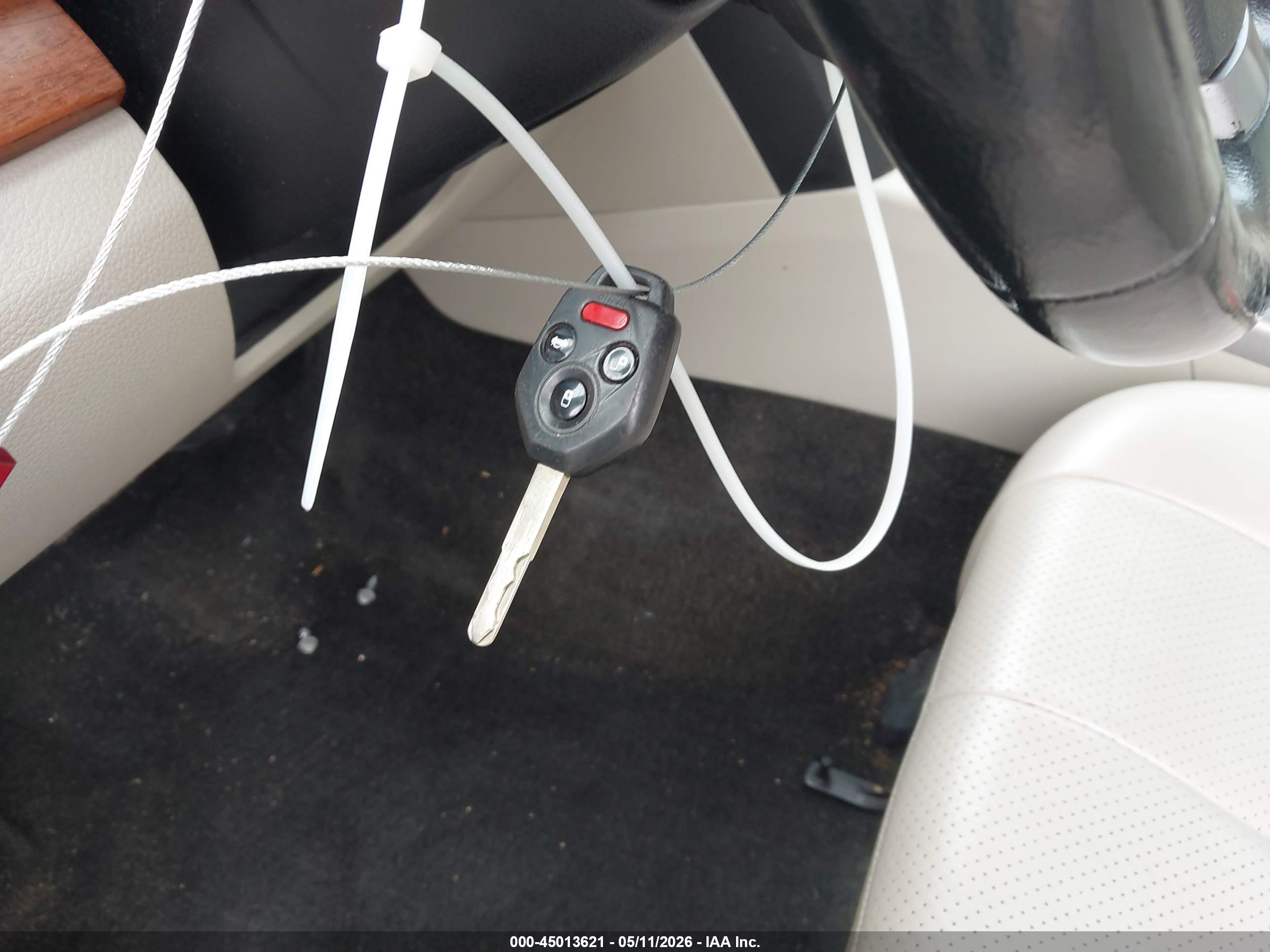 SUBARU OUTBACK image 11