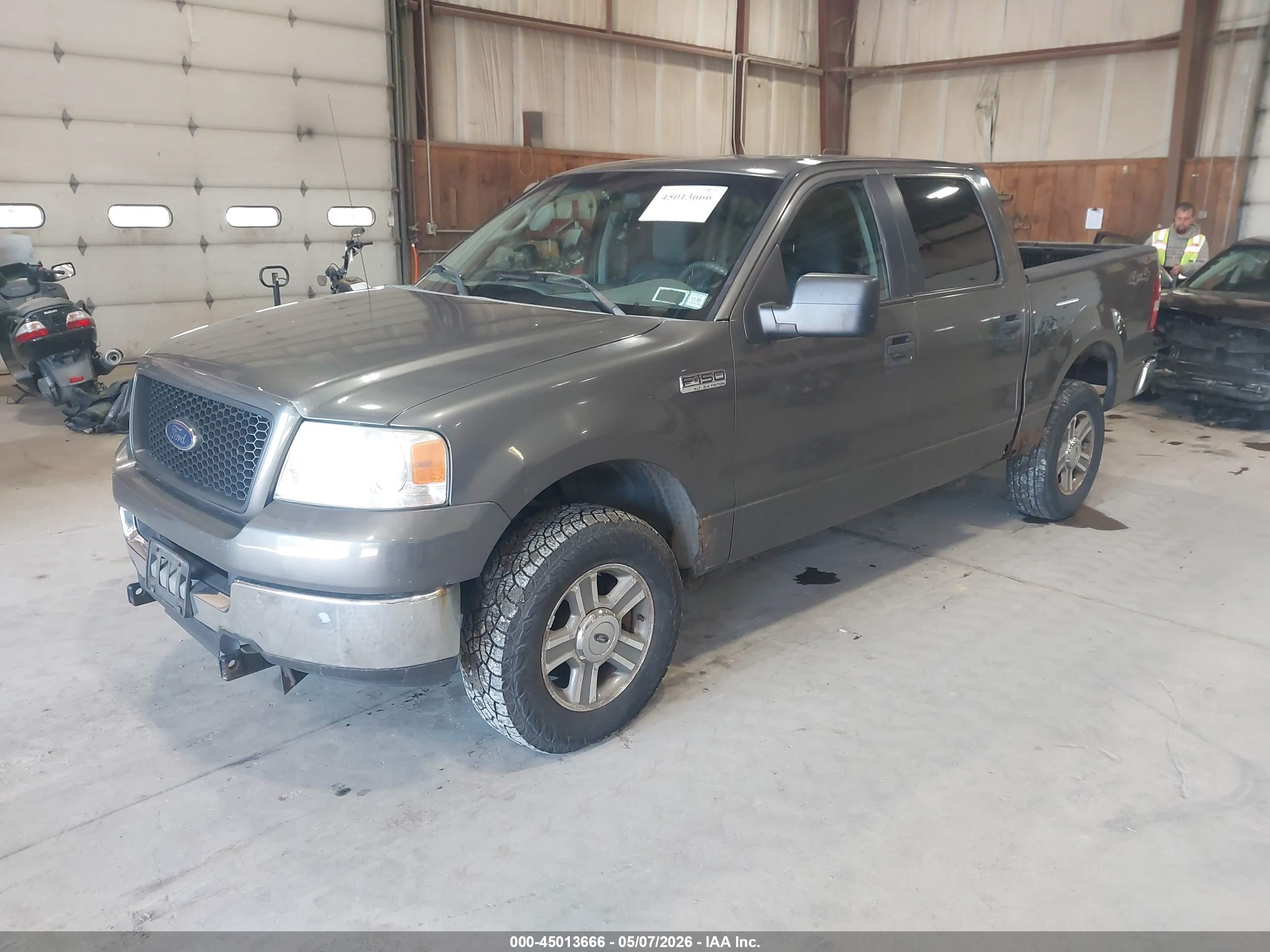 FORD F-150 image 2