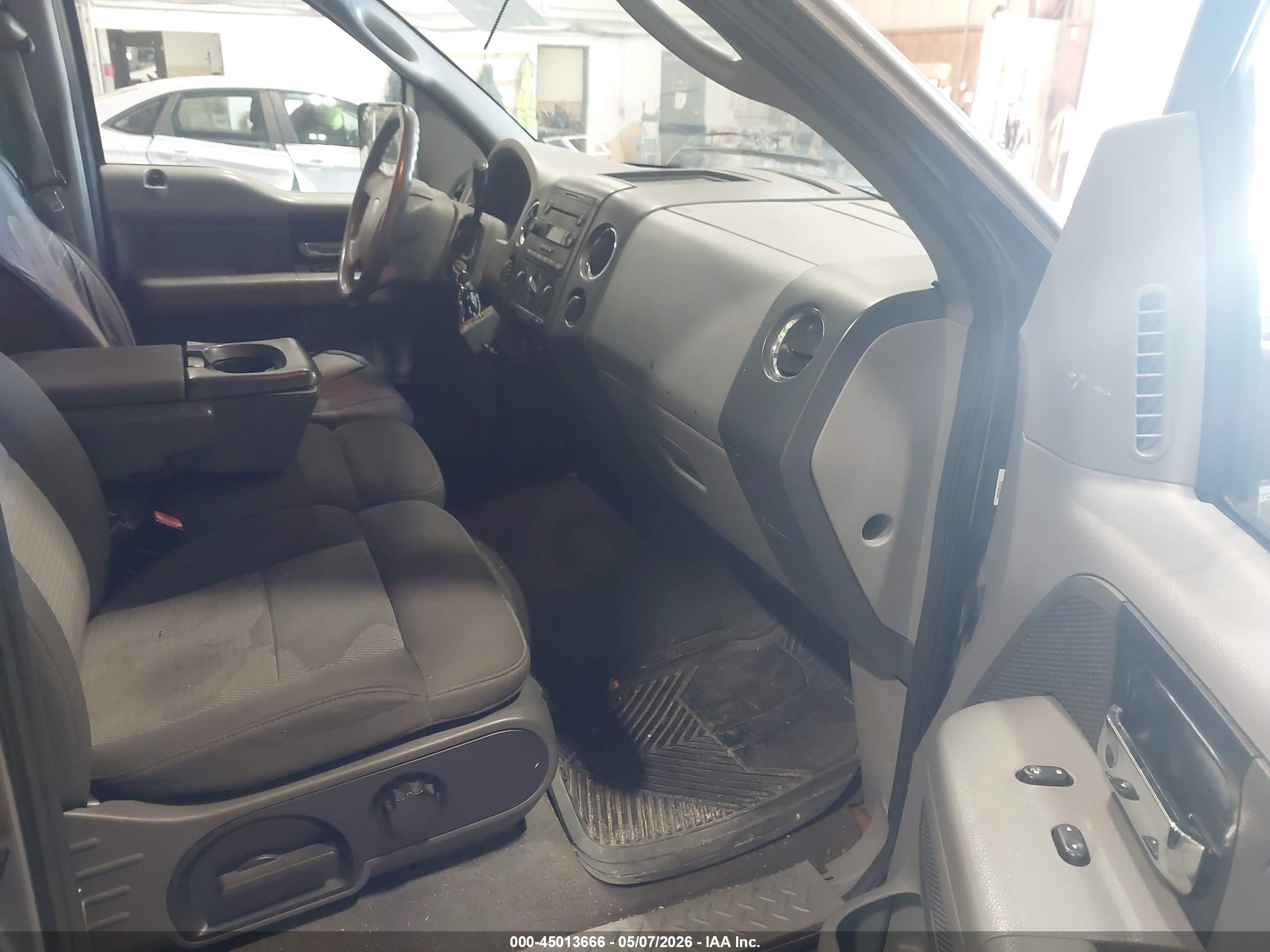 FORD F-150 image 5