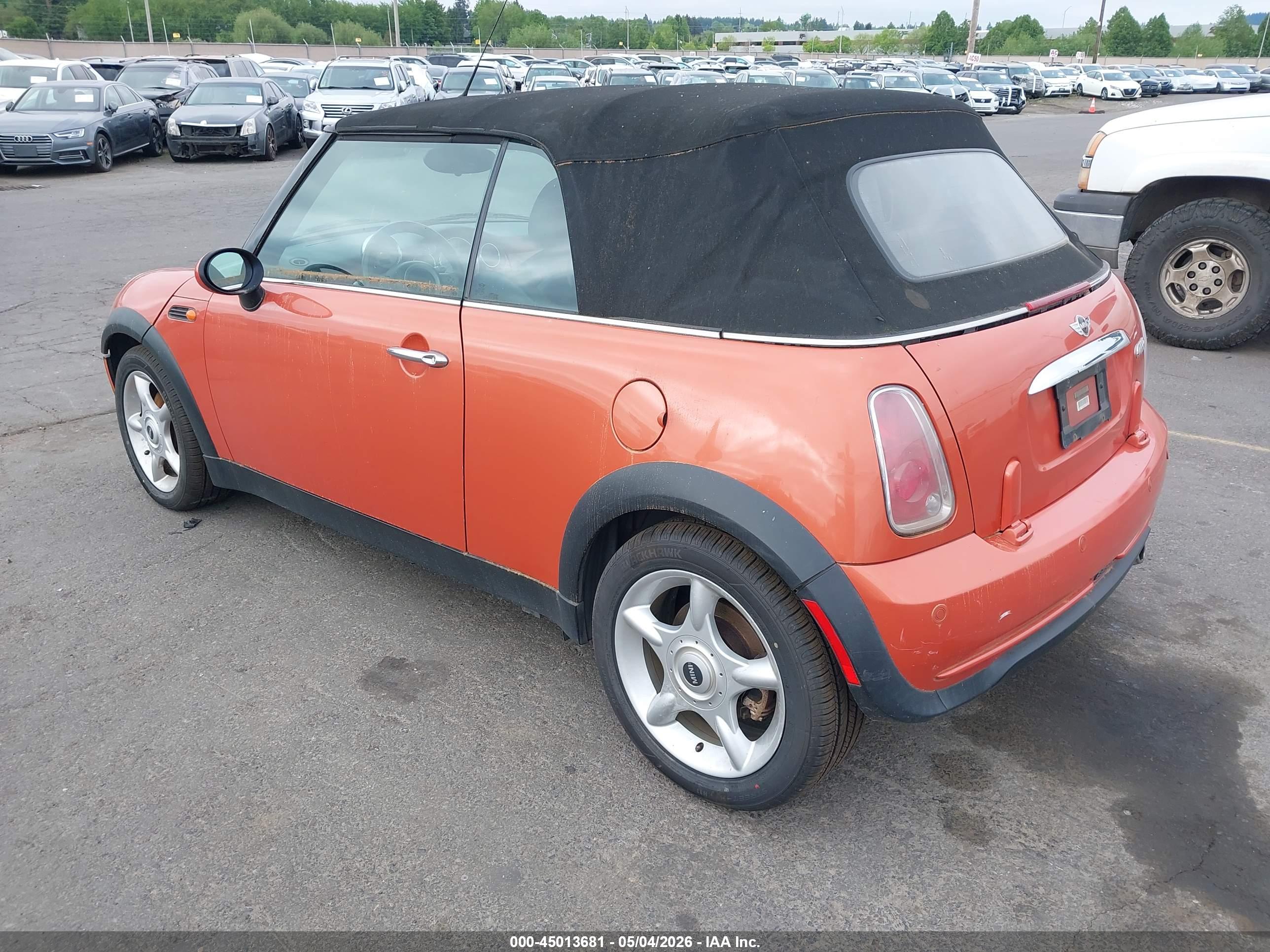 MINI COOPER image 3