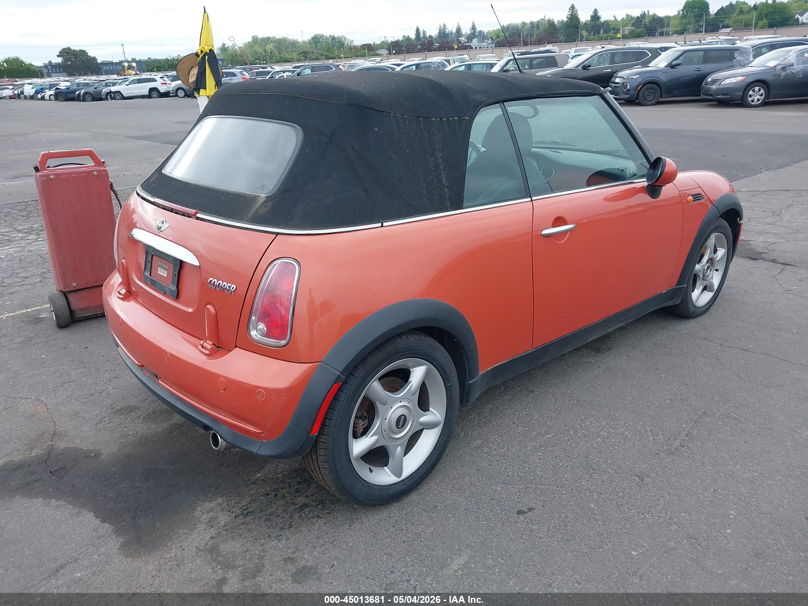 MINI COOPER image 4