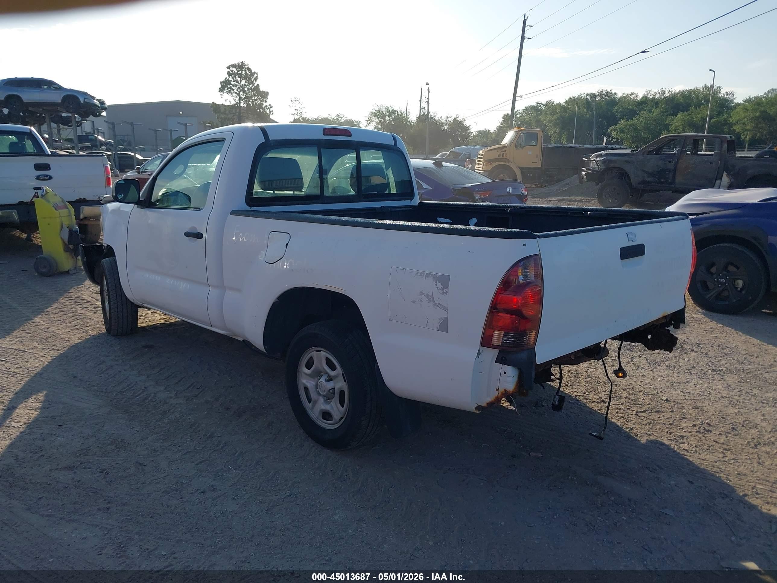 TOYOTA TACOMA image 3