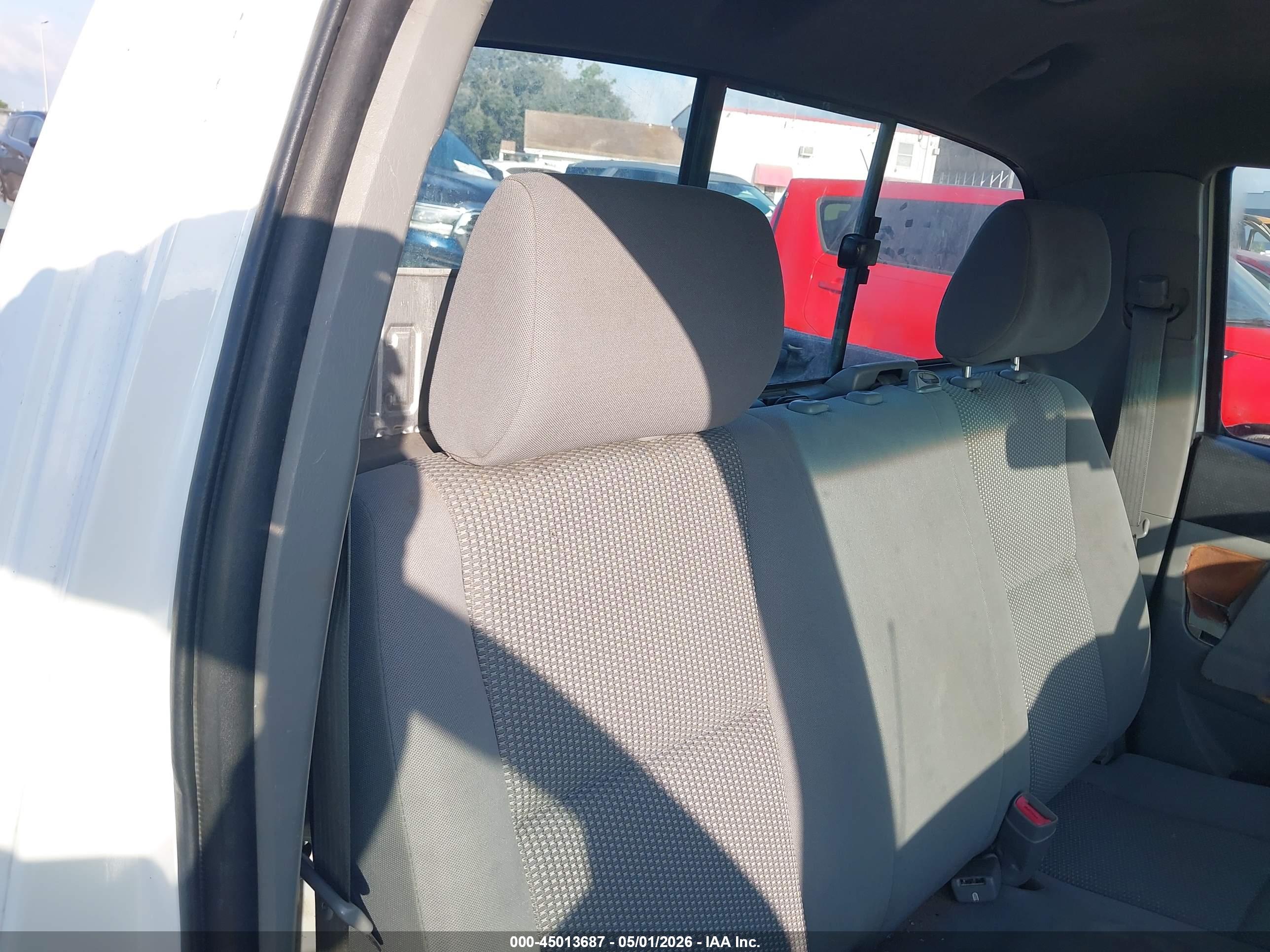 TOYOTA TACOMA image 8