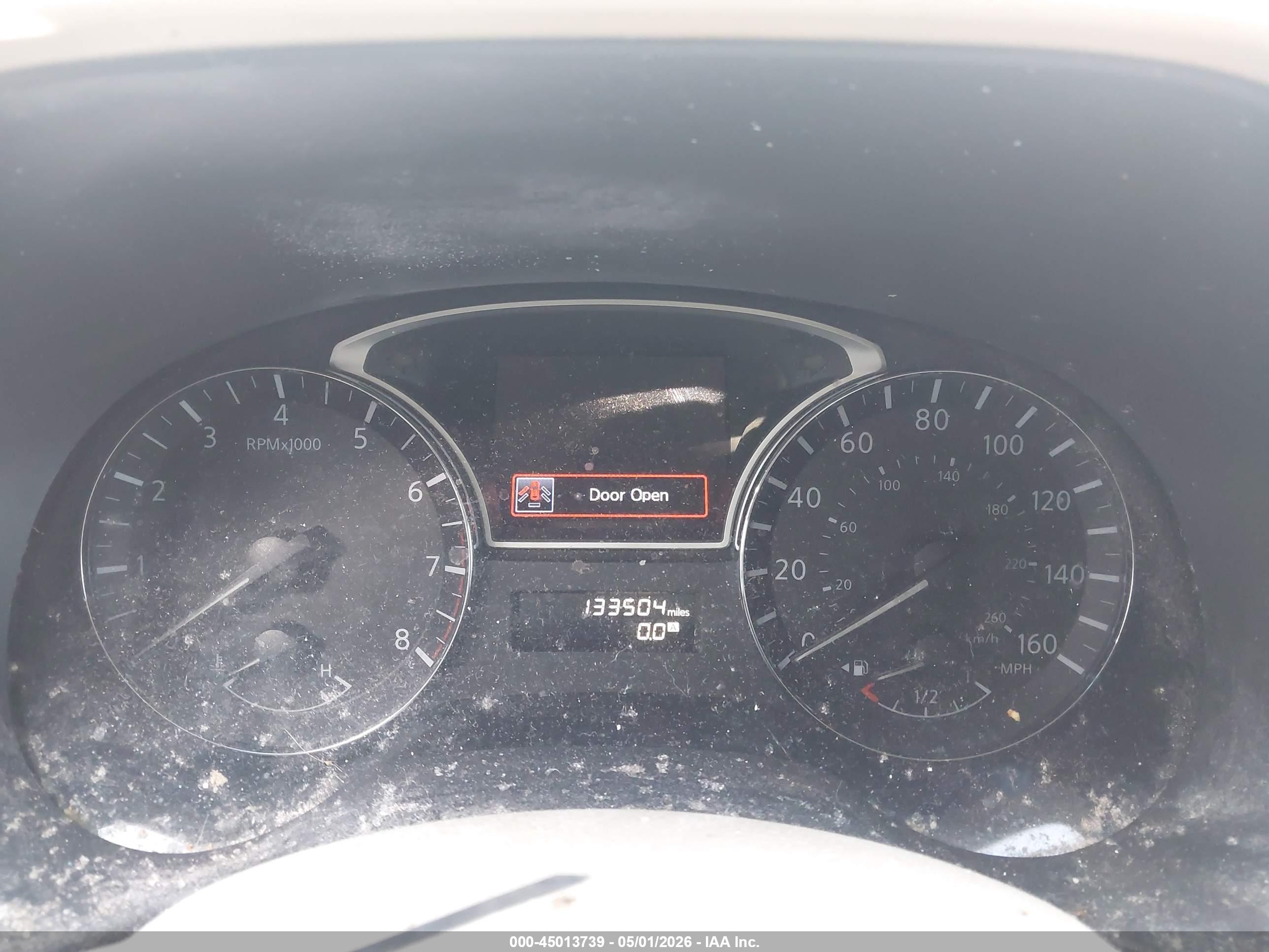 NISSAN PATHFINDER image 7