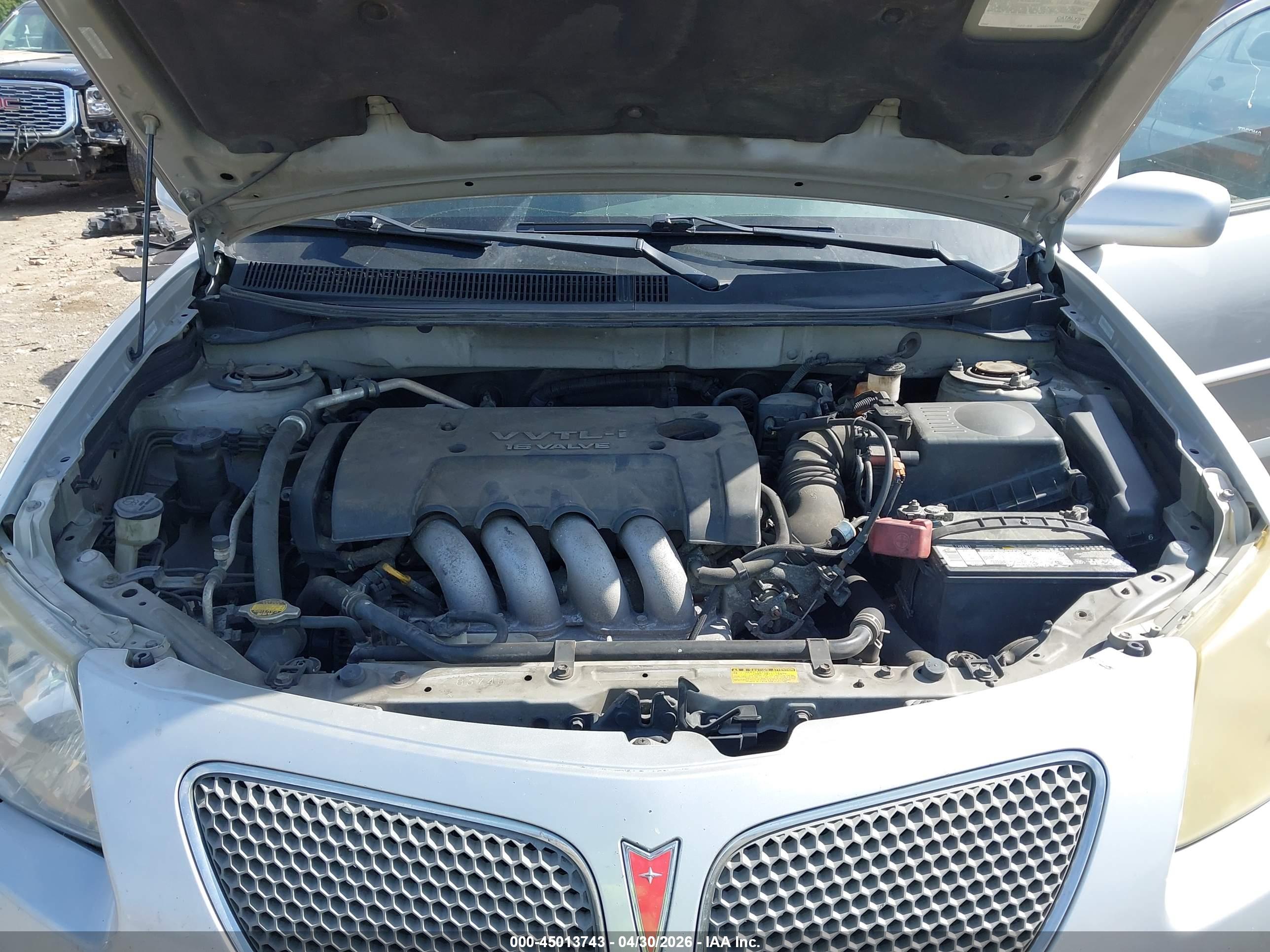 PONTIAC VIBE image 10