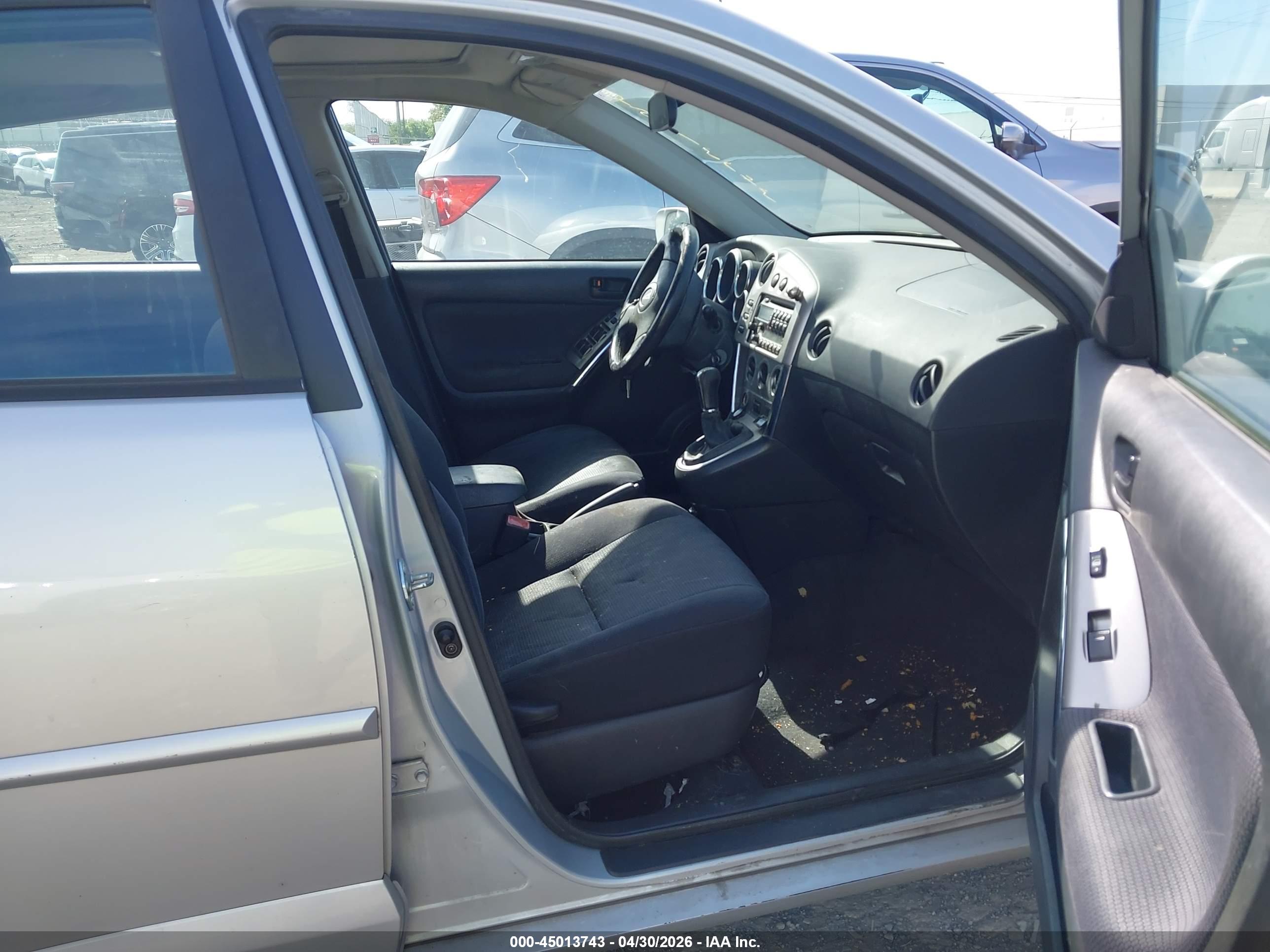 PONTIAC VIBE image 5