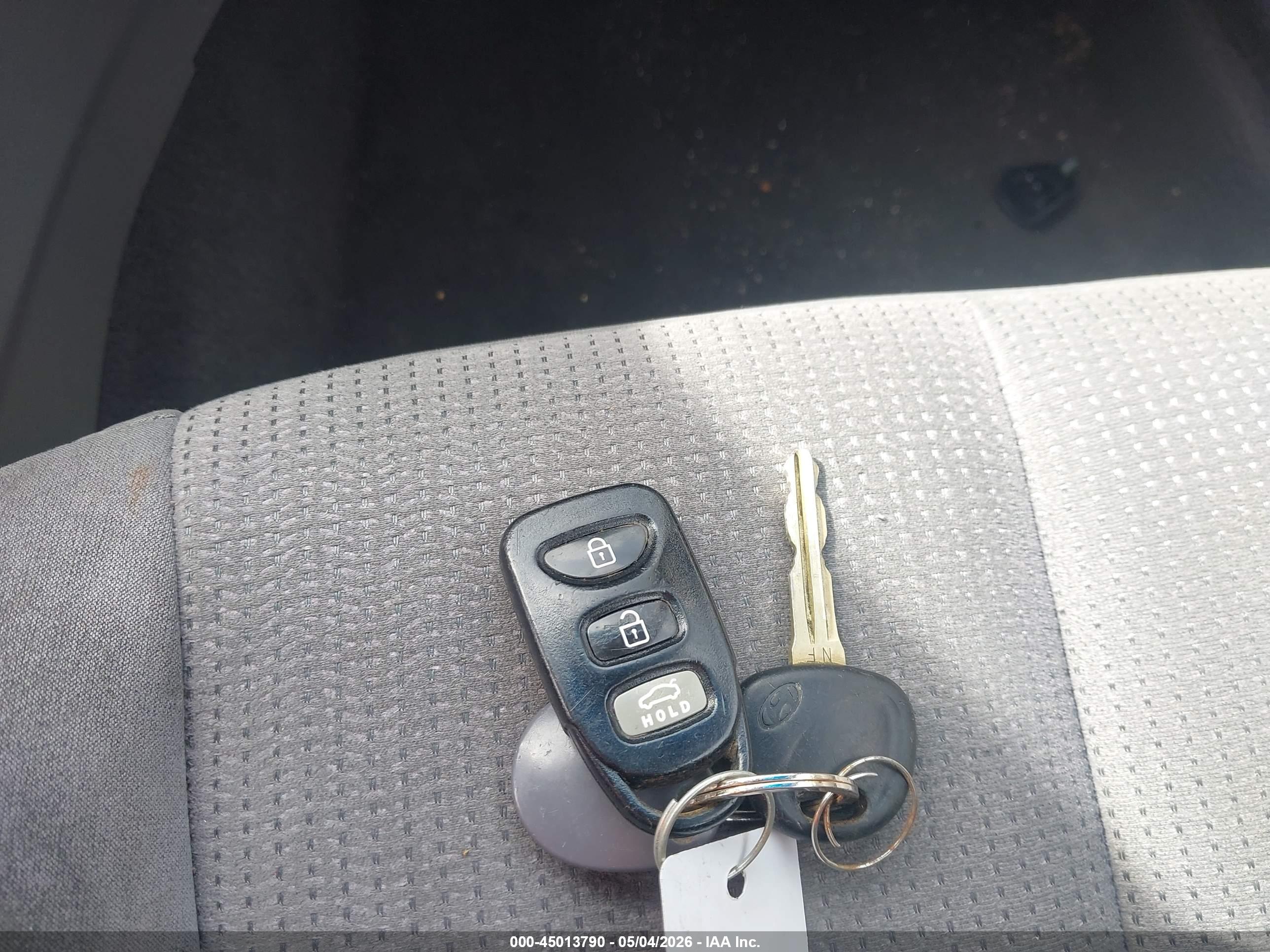 HYUNDAI SONATA image 11