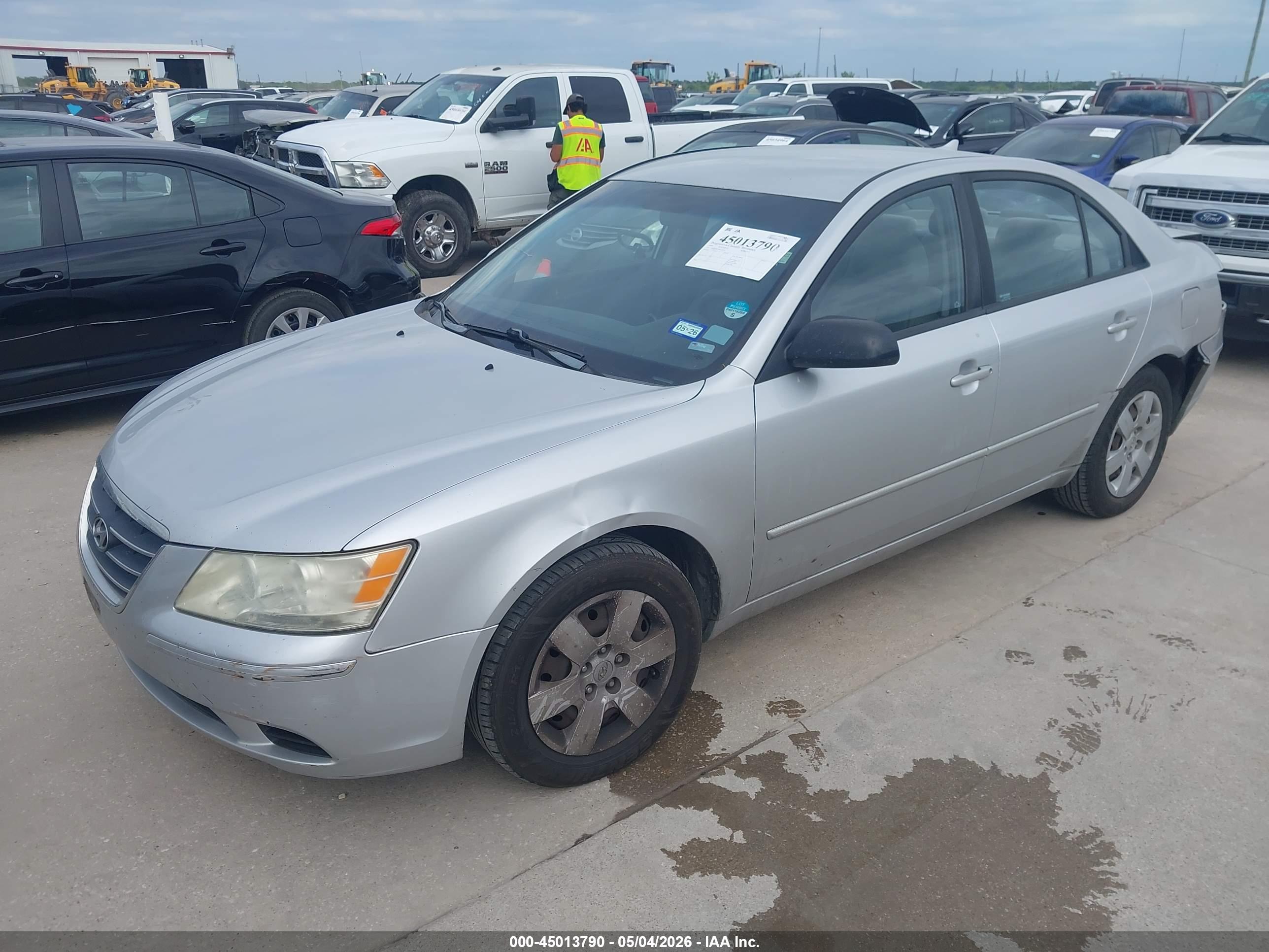 HYUNDAI SONATA image 2