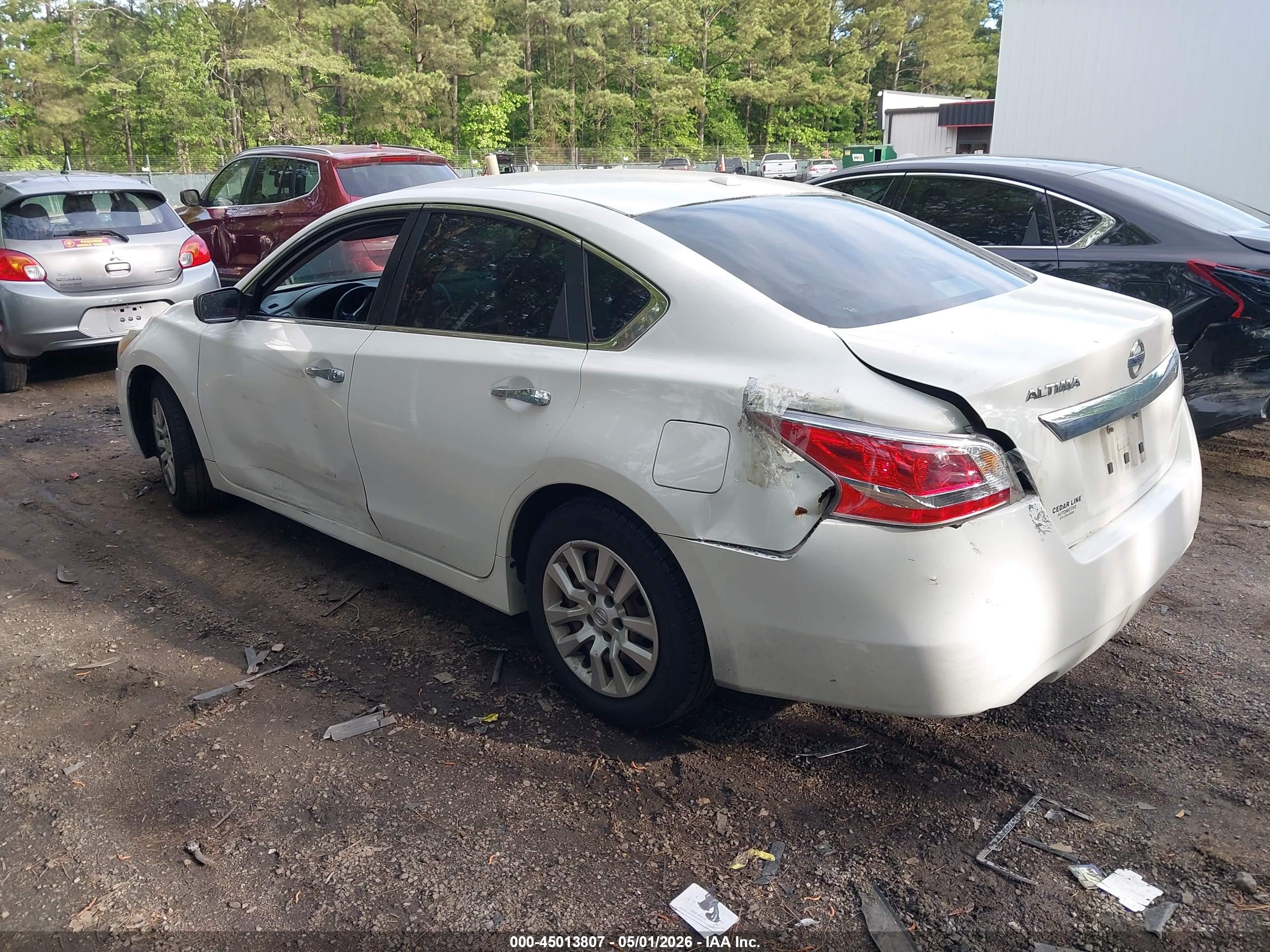 NISSAN ALTIMA image 3