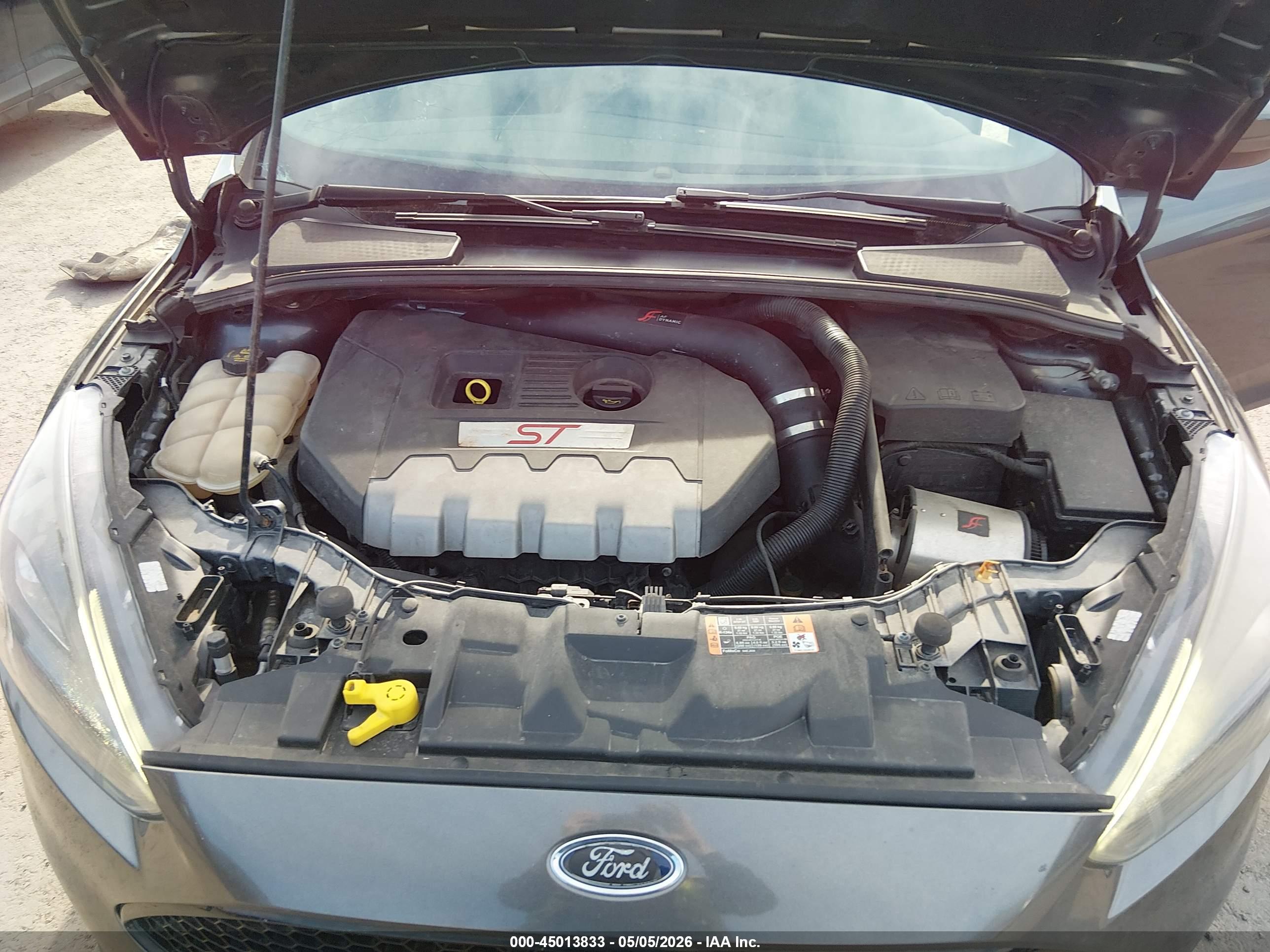FORD FOCUS image 10