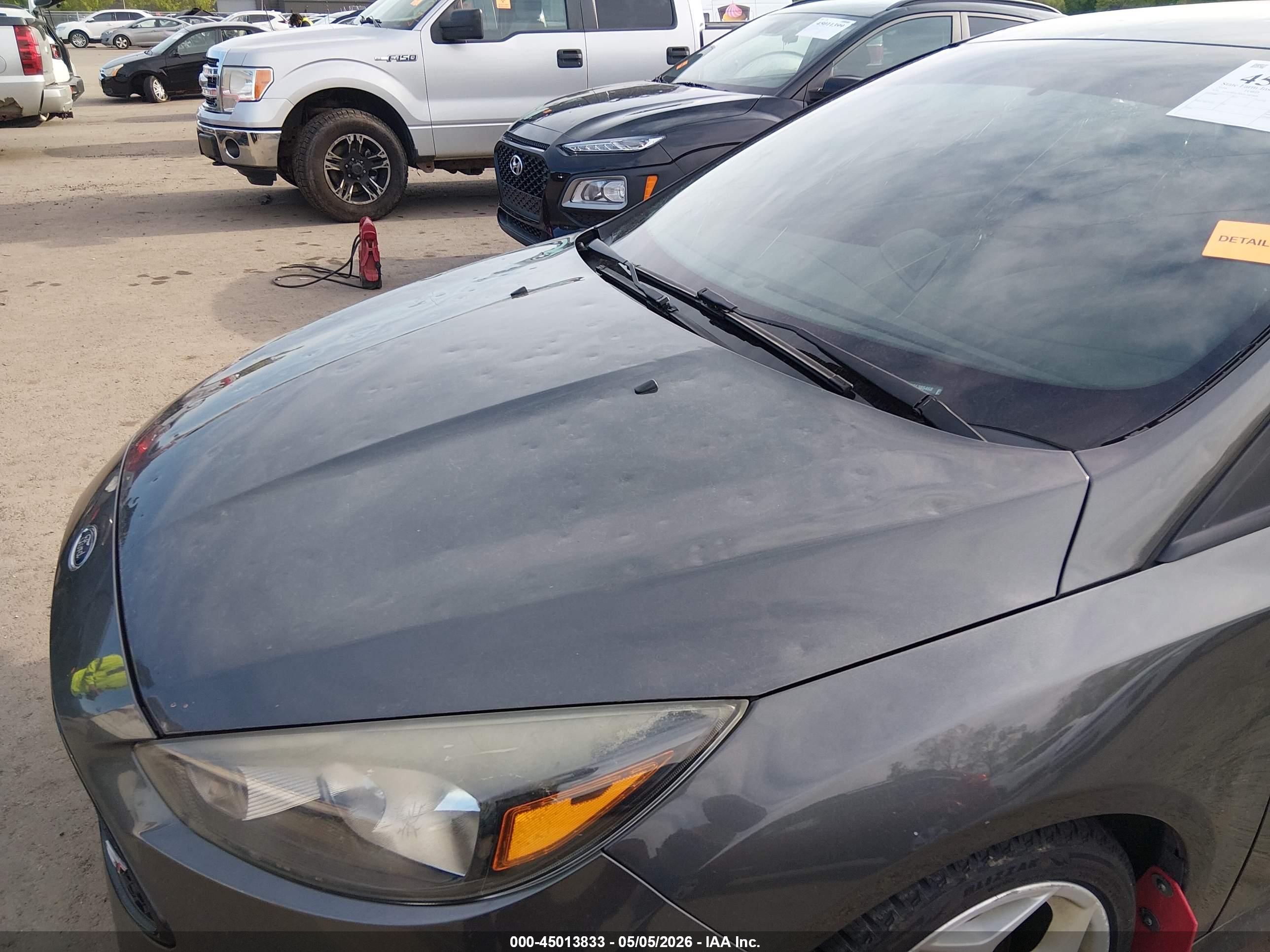 FORD FOCUS image 6