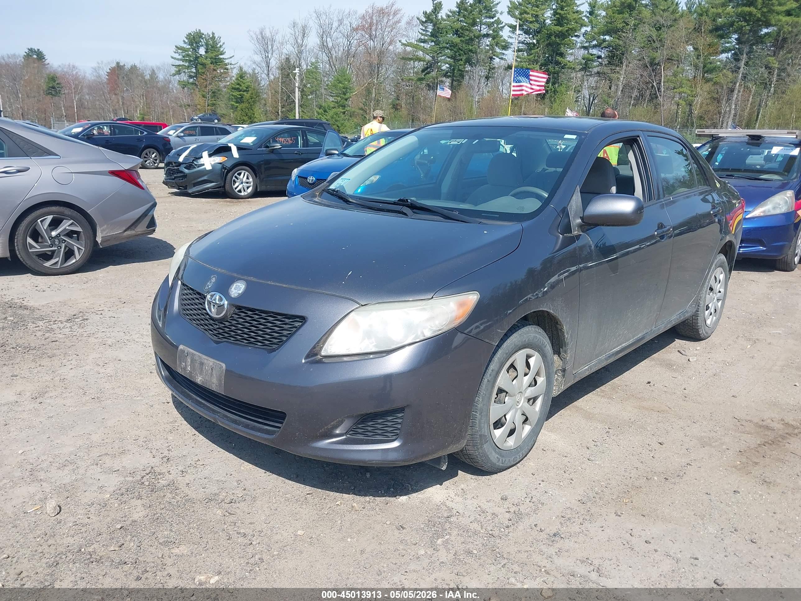 TOYOTA COROLLA image 2