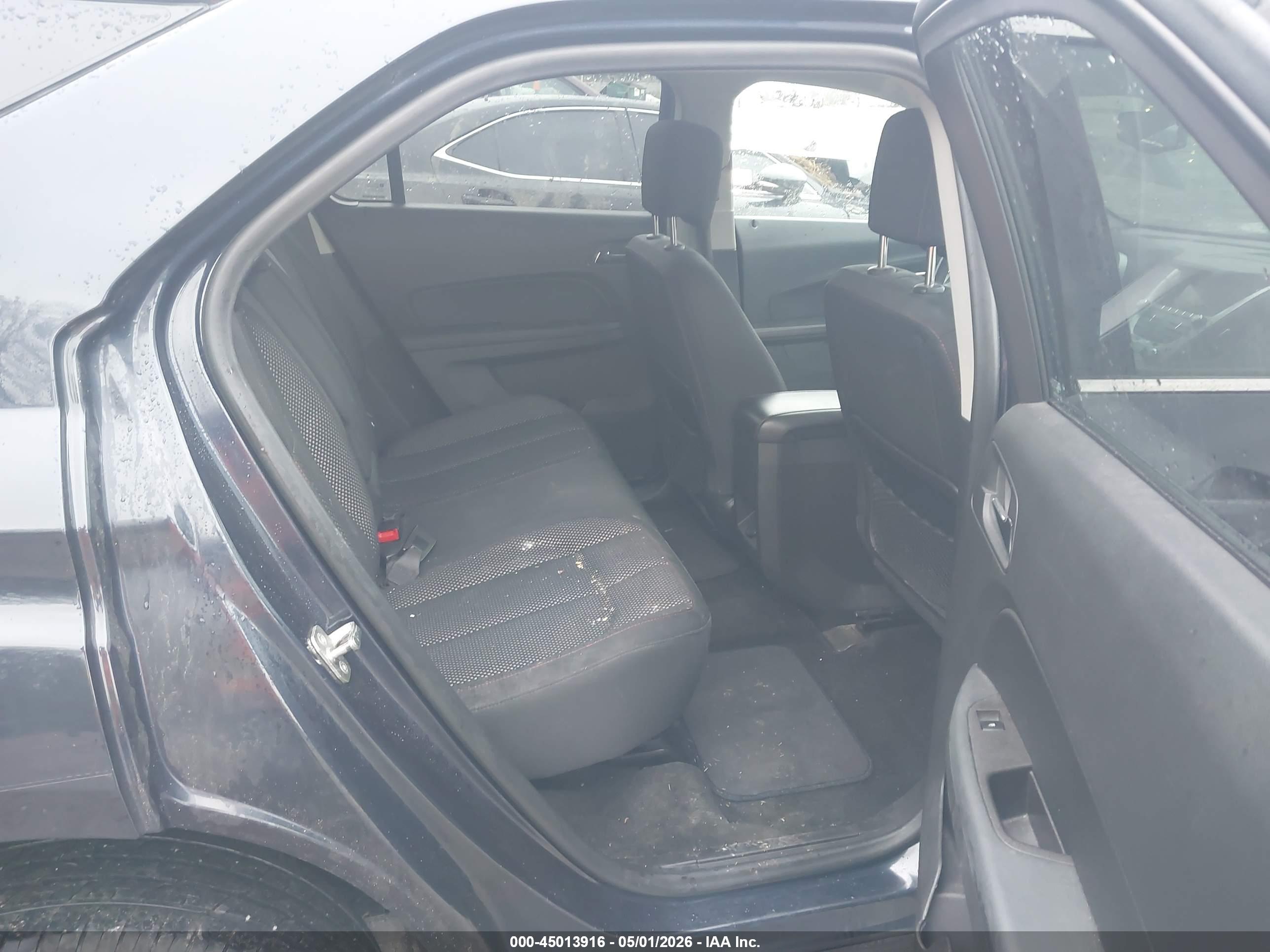 CHEVROLET EQUINOX image 8
