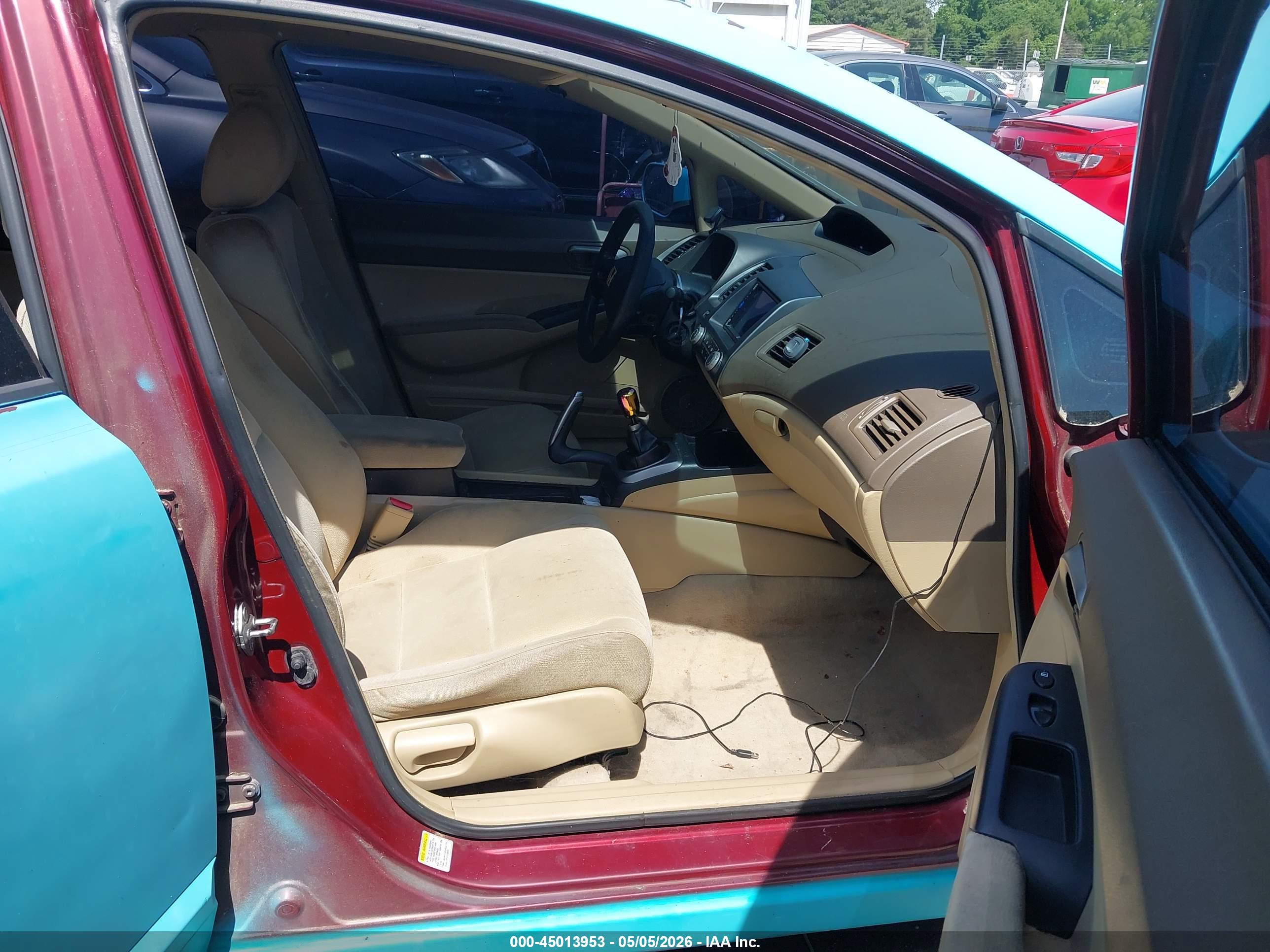 HONDA CIVIC image 5